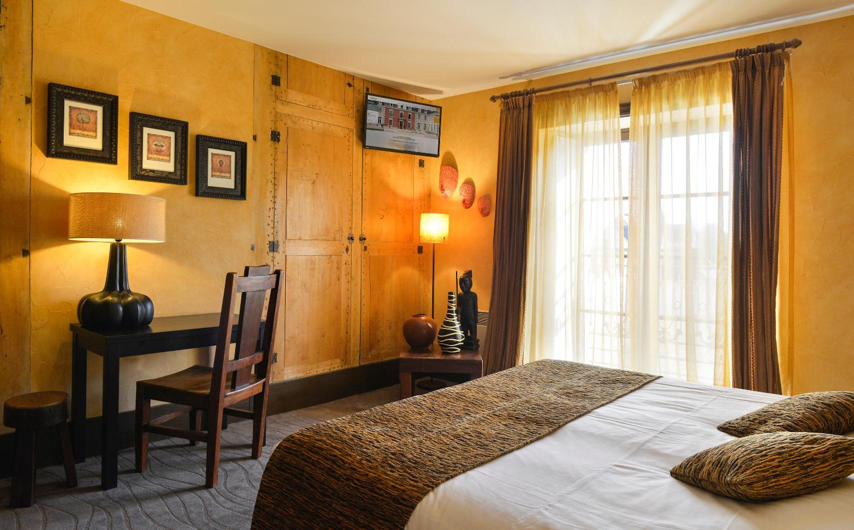 Deluxe Double or Twin Room - Photo 1