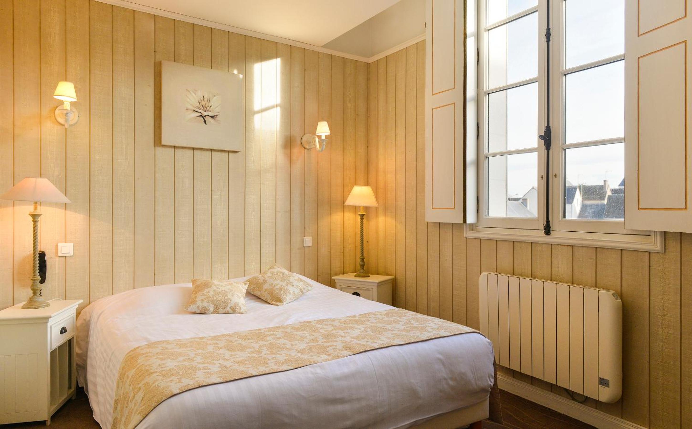 Superior Double or Twin Room - Photo 1
