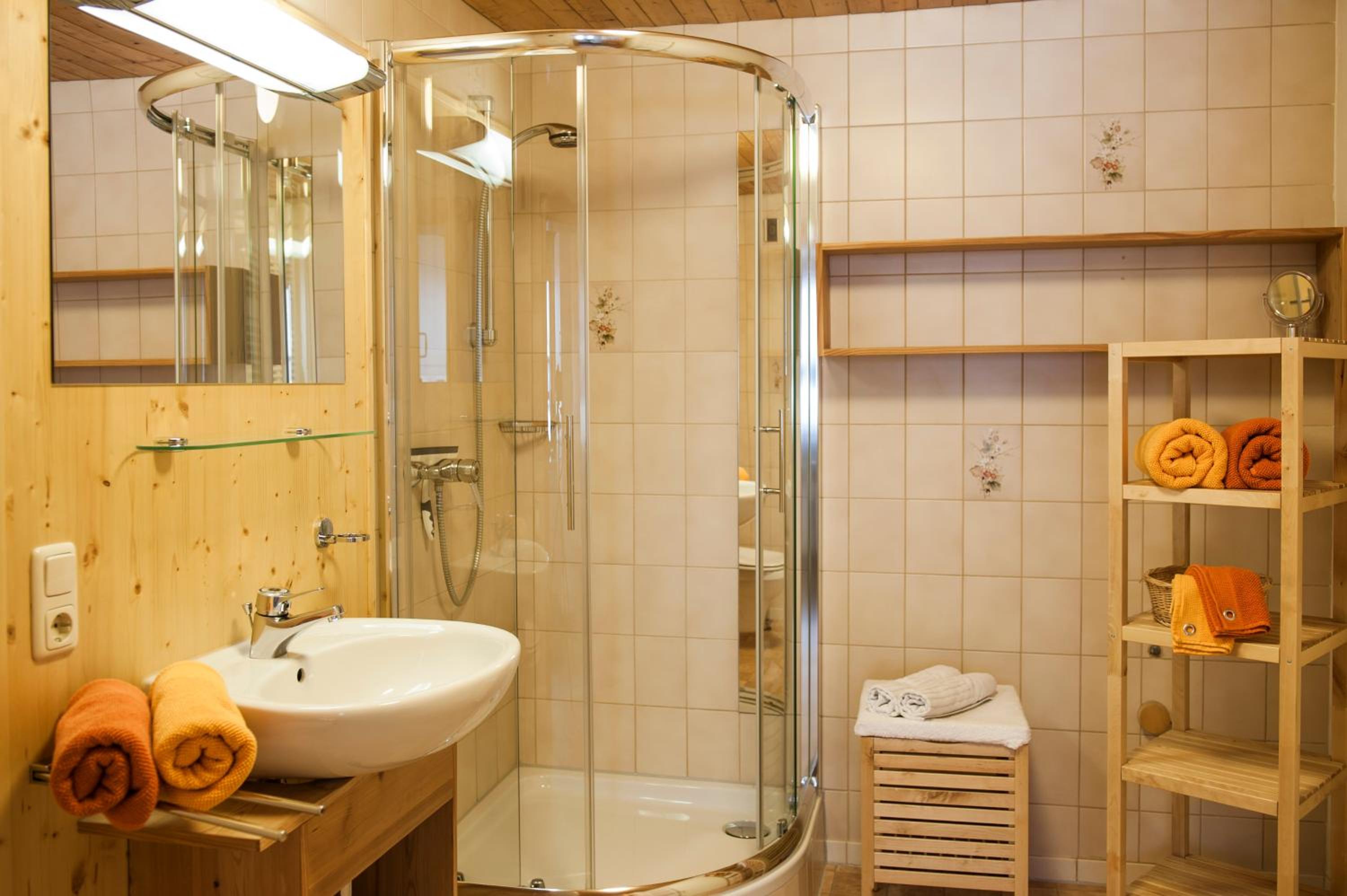 One-Bedroom Apartment with Balcony photo 3