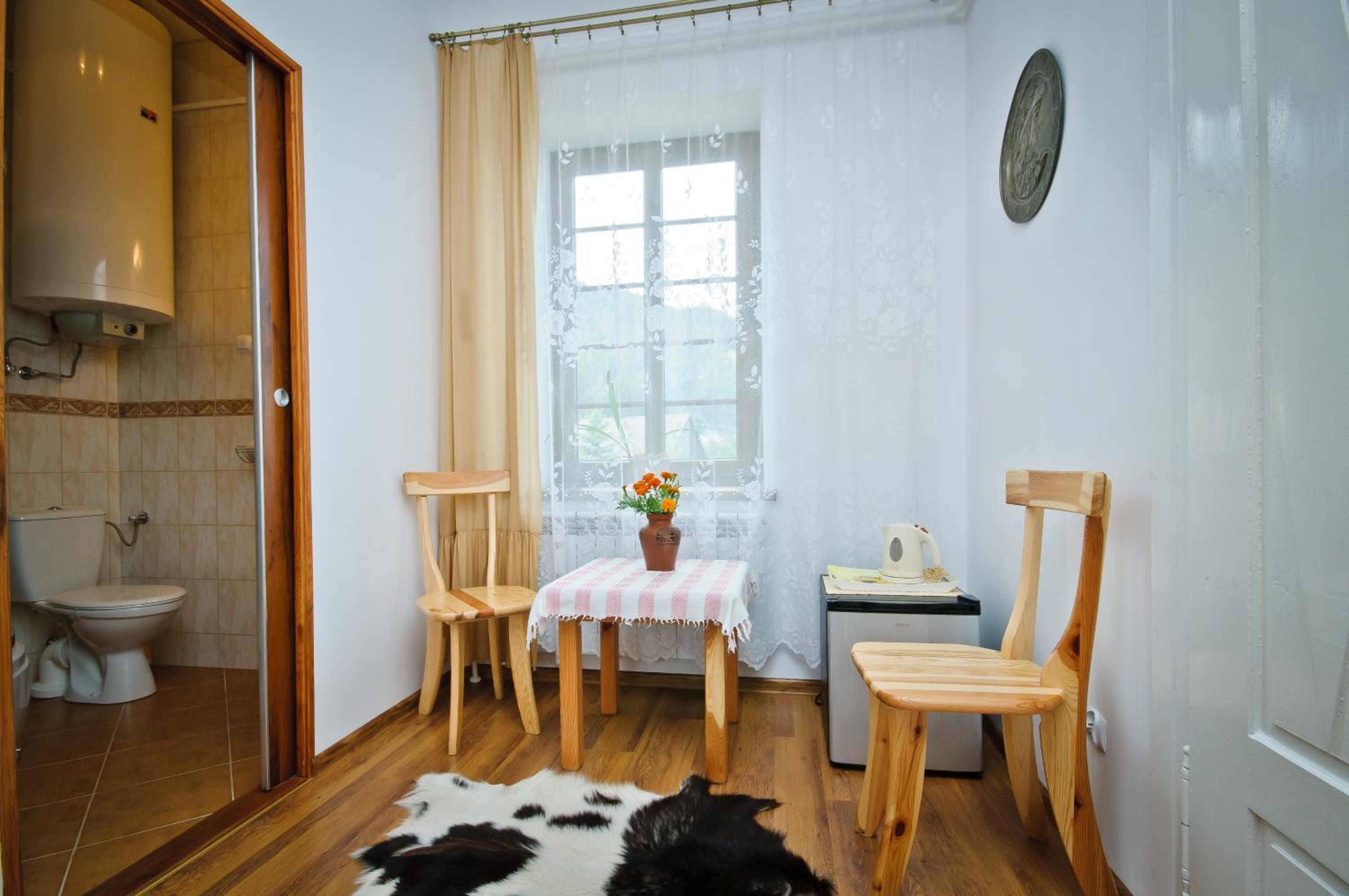 Triple Room with Bathroom photo 2
