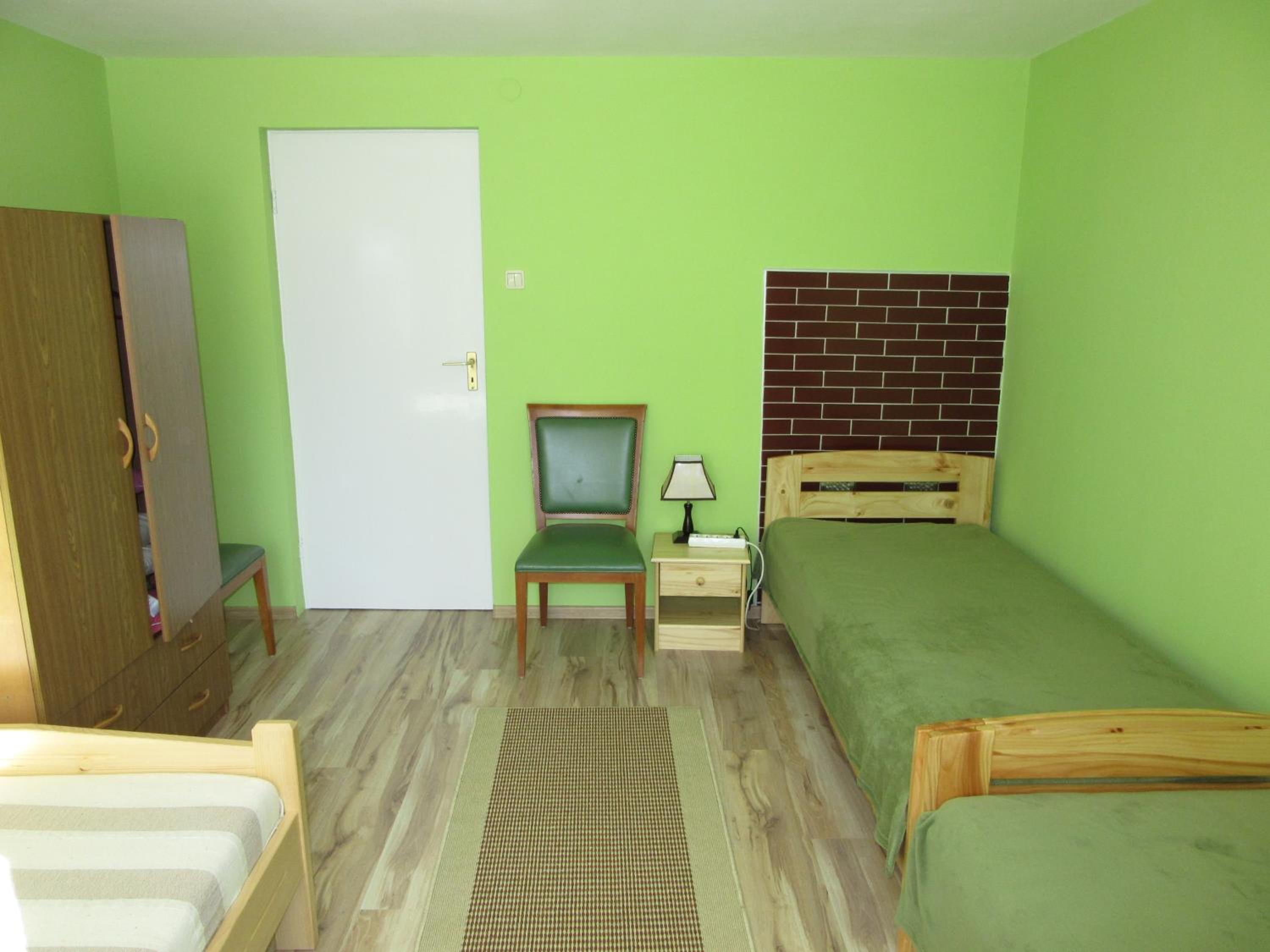 Apartment - Ground Floor photo 3