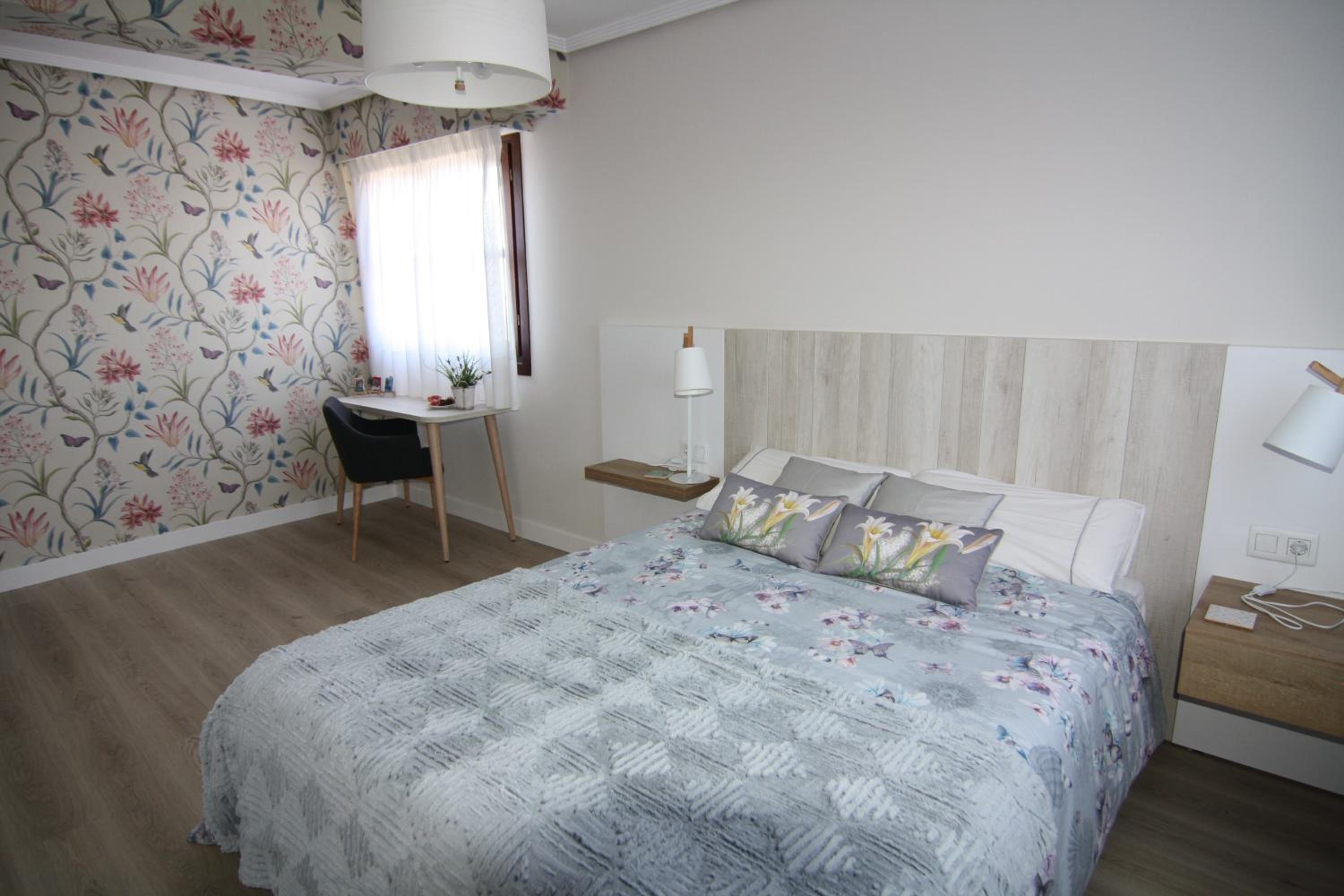 Double Room - Photo 9