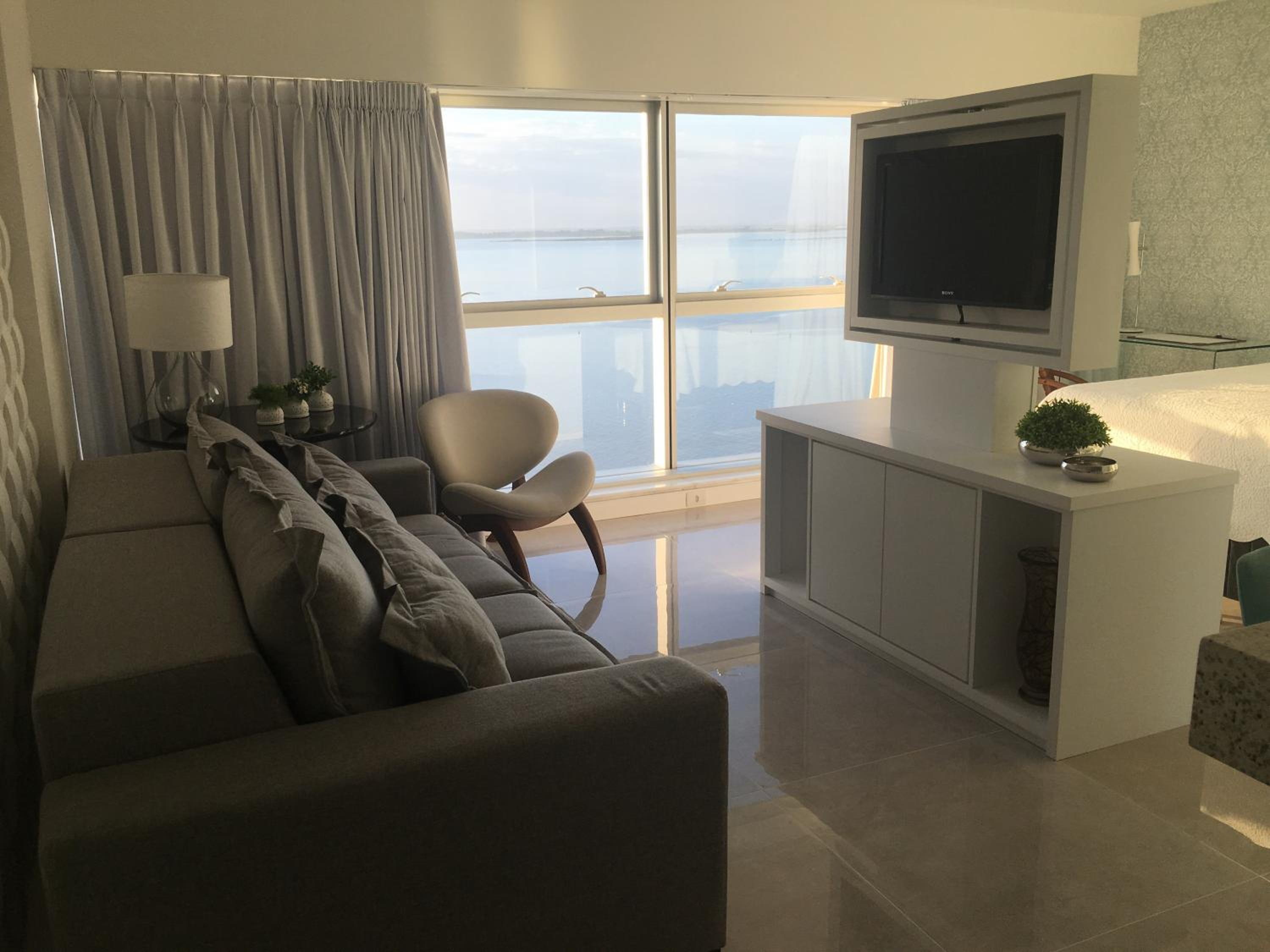 Apartment with Lake View photo 1