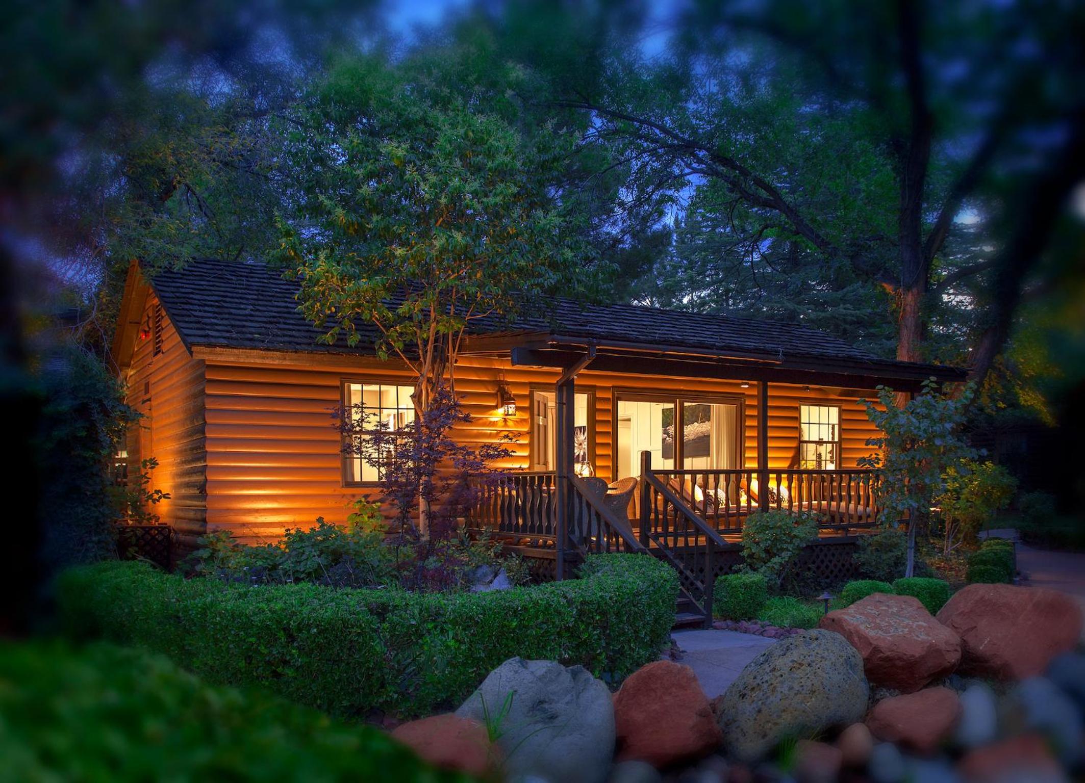 Cottage with Garden View - Photo 7