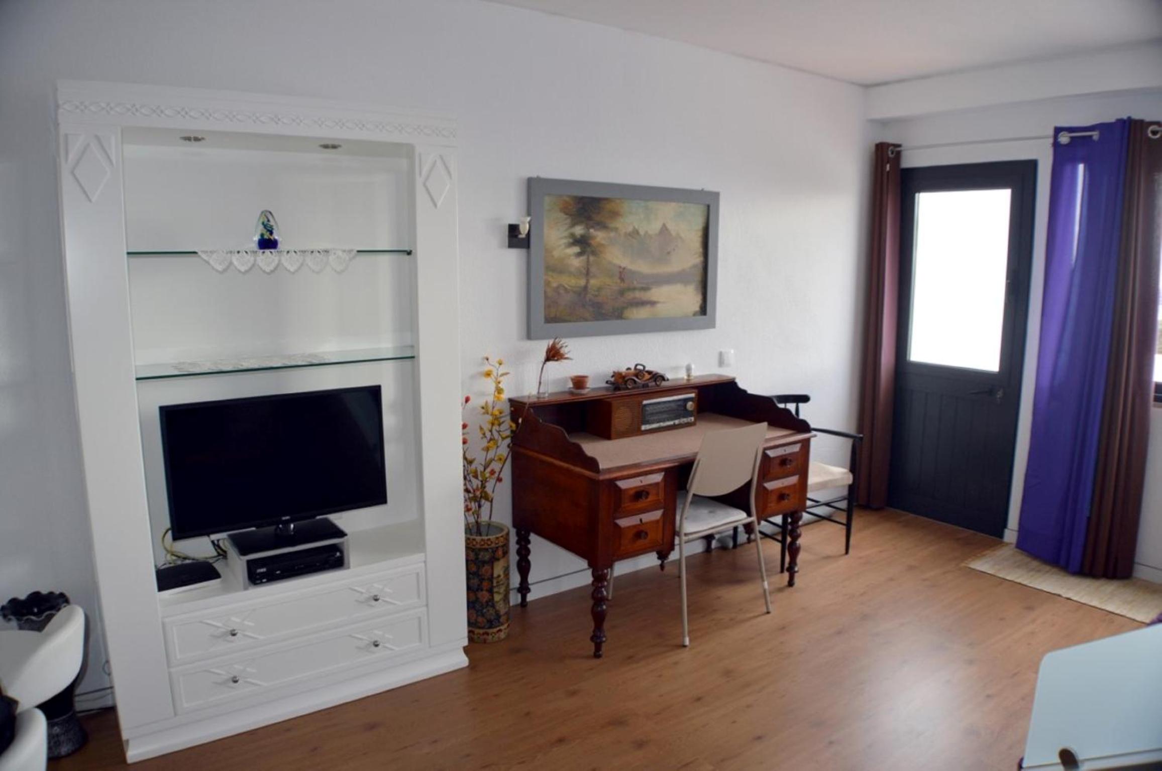 Studio Apartment with Sea View photo 1