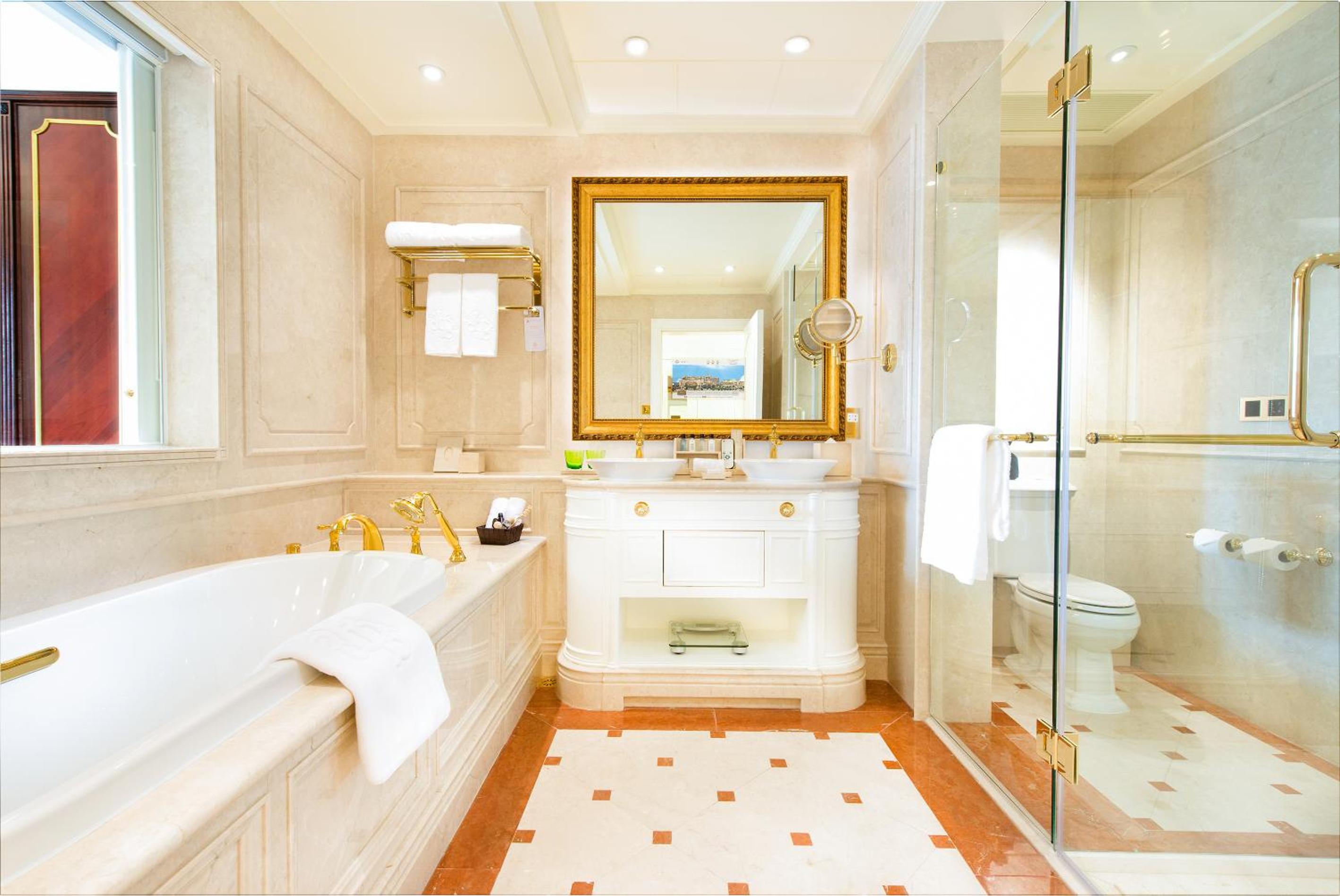 Superior Double or Twin Room - Photo 5