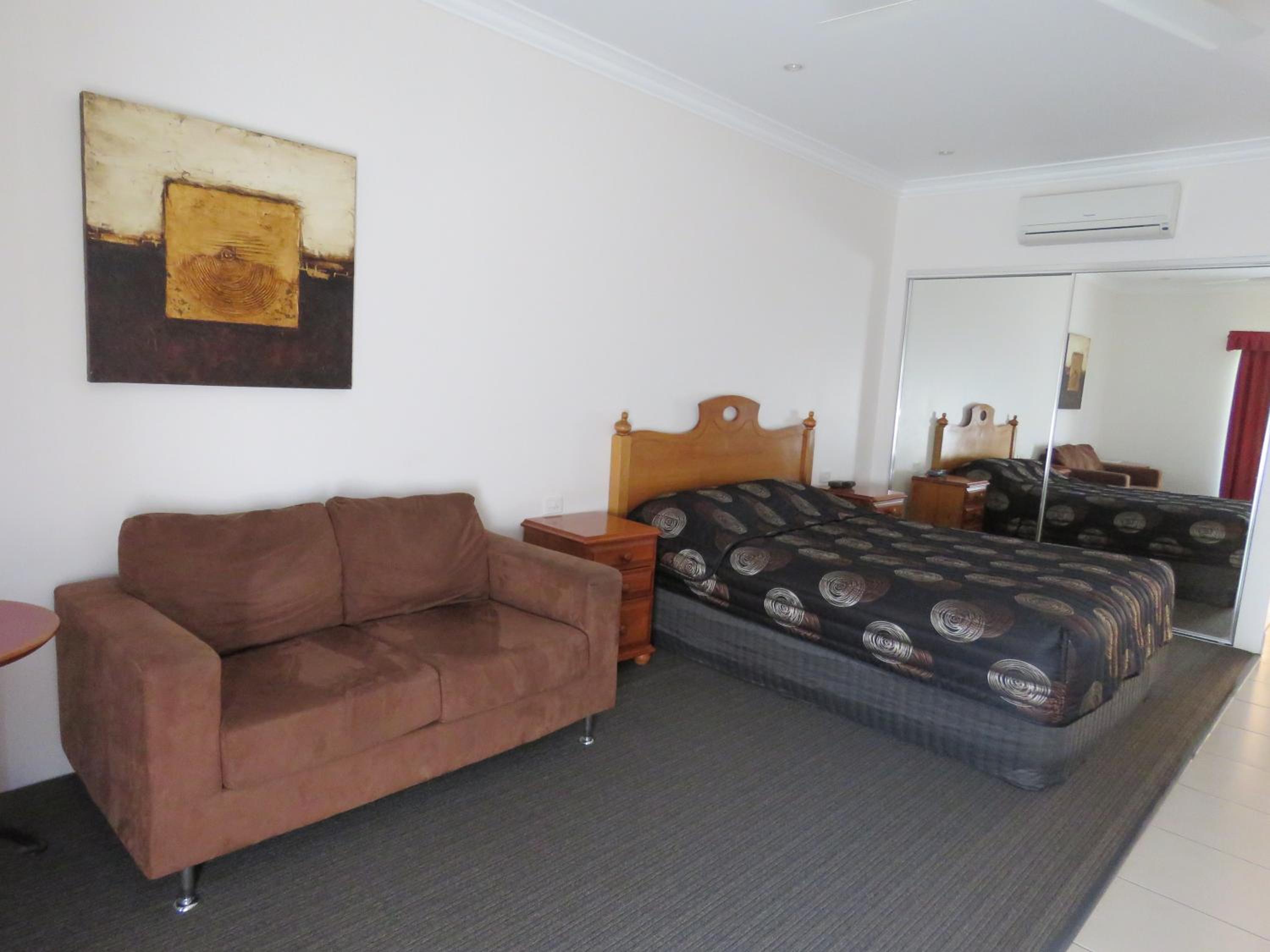Superior Queen Room with Spa Bath photo 1