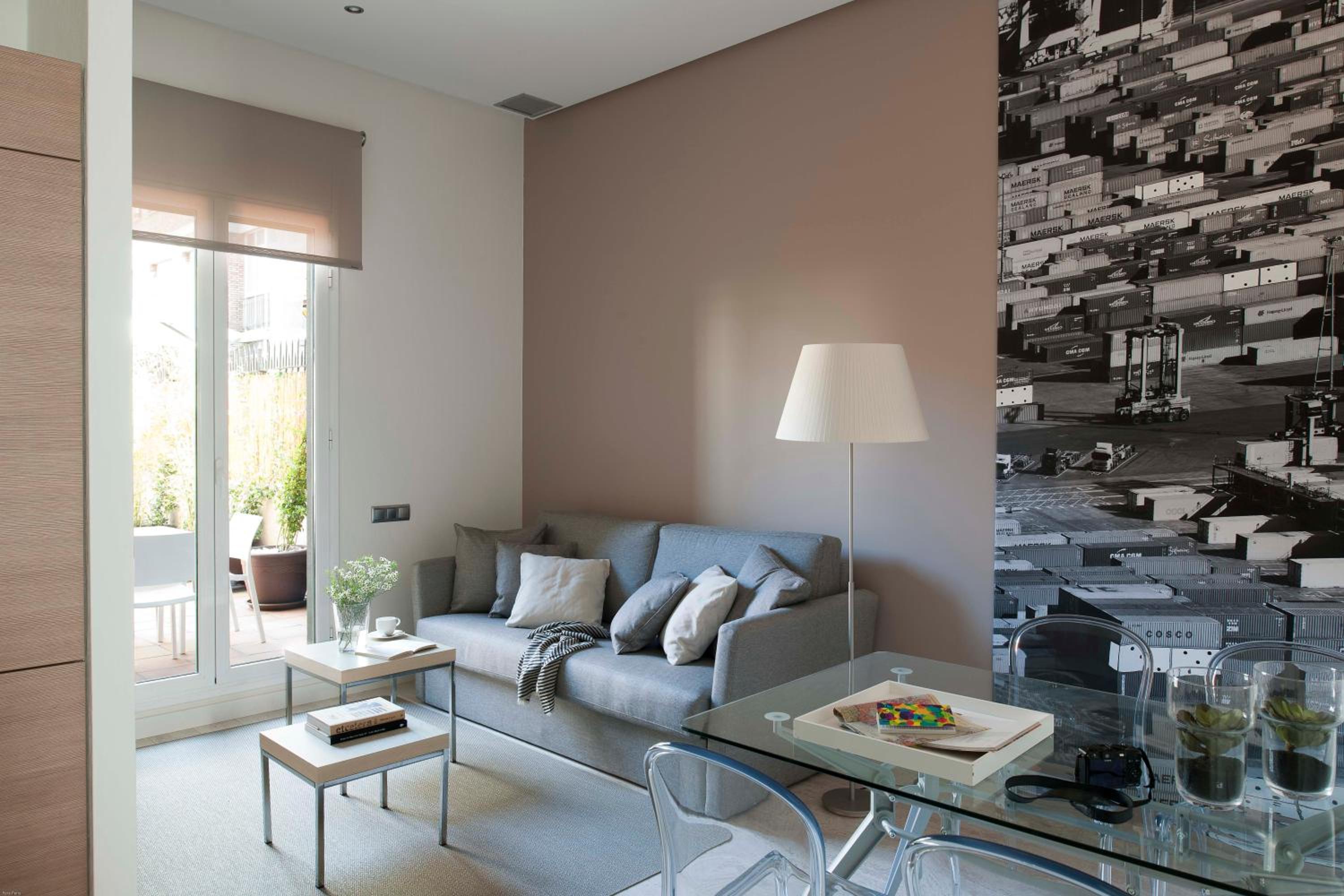 Apartamento de una habitación con balcón