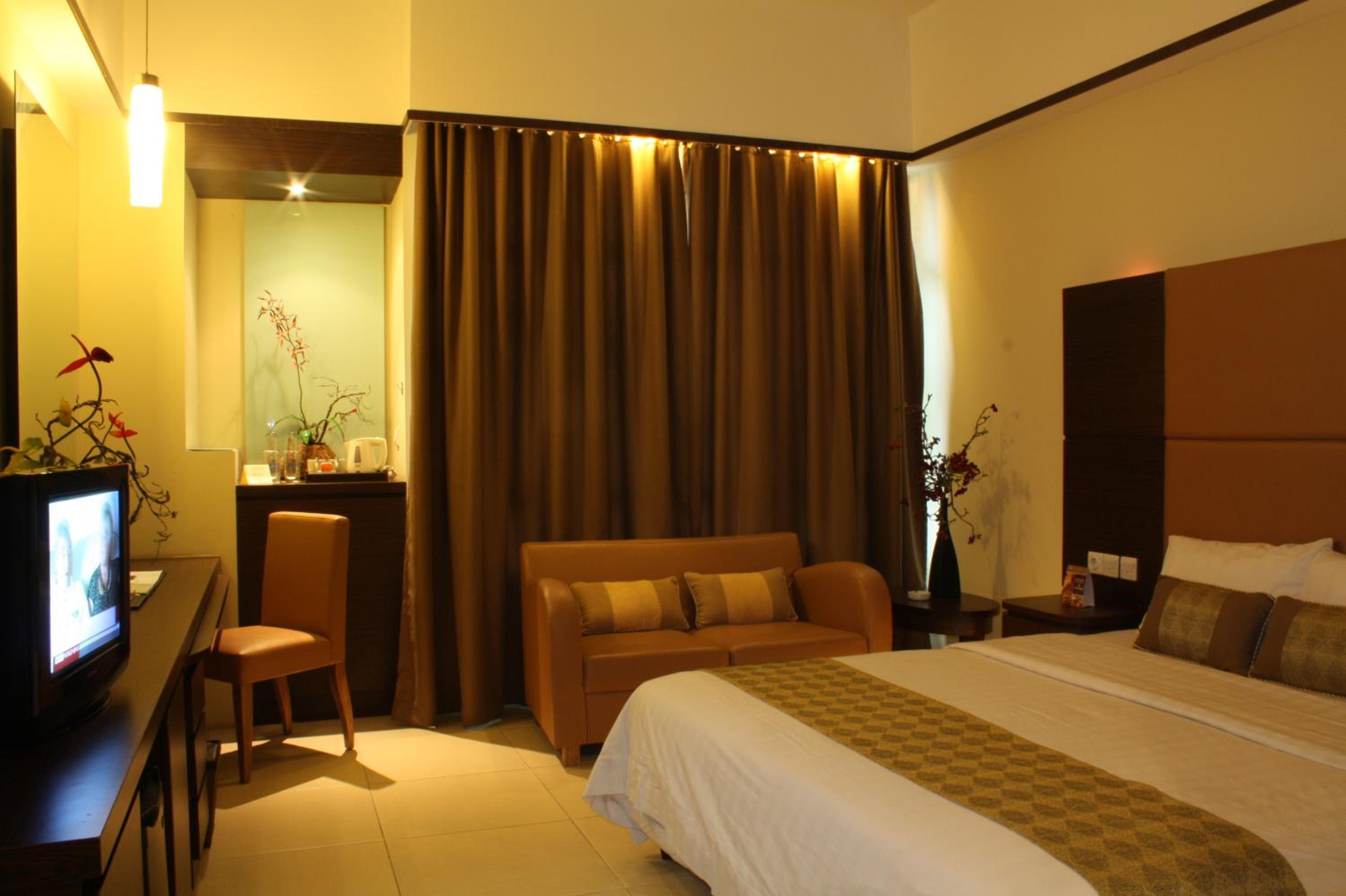 Executive King Room
