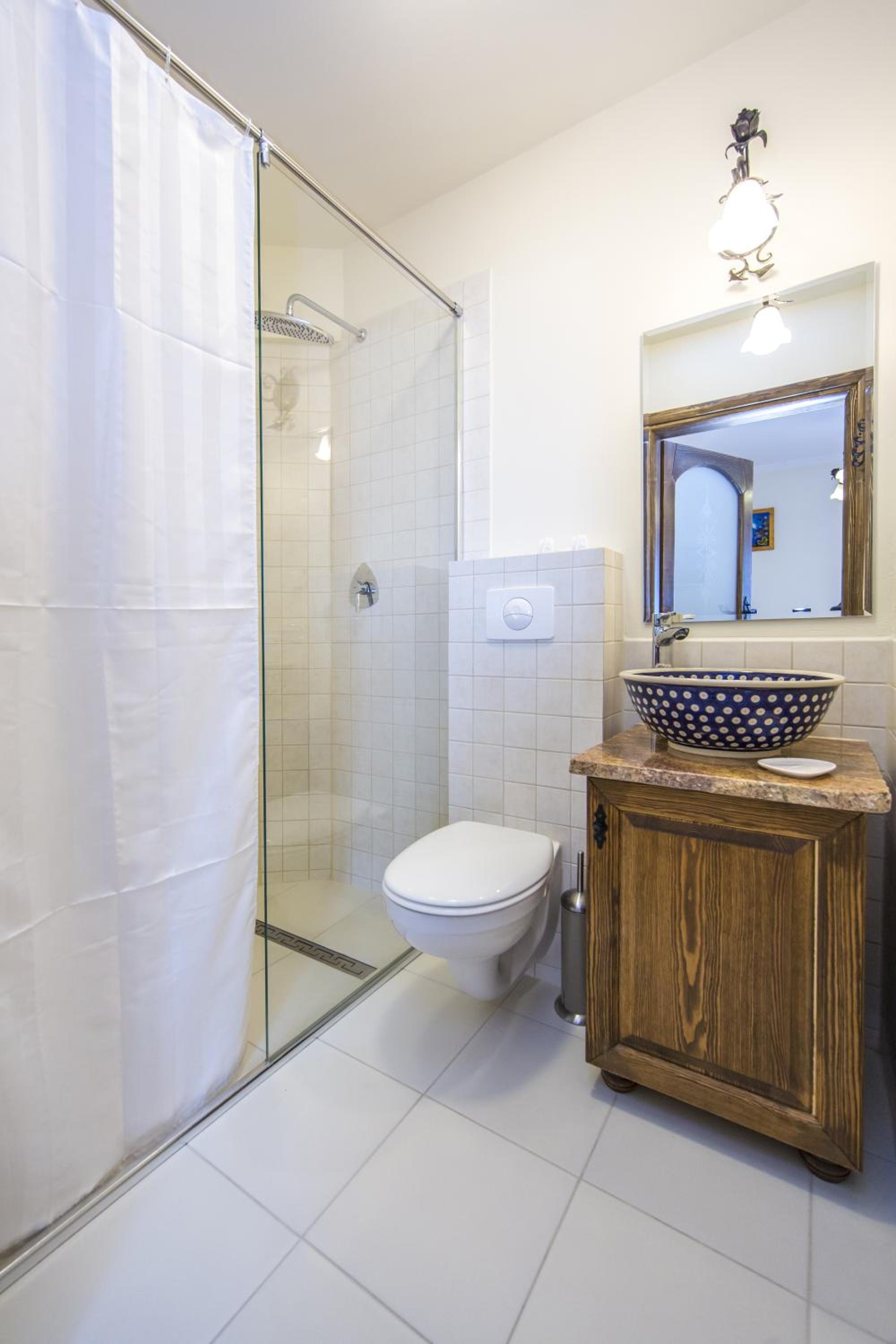 Small Double Room photo 2