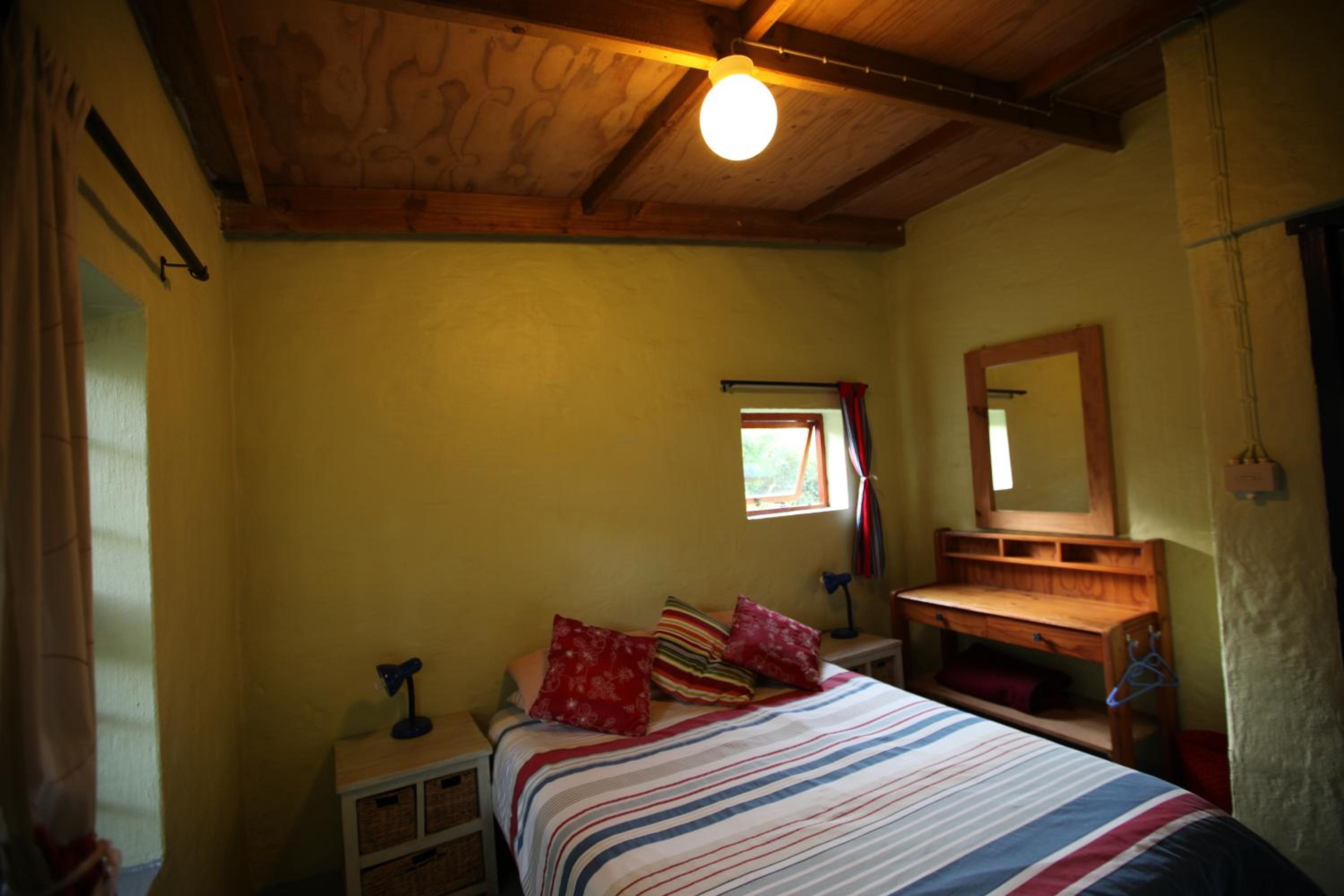 Two-Bedroom Cottage - Photo 16