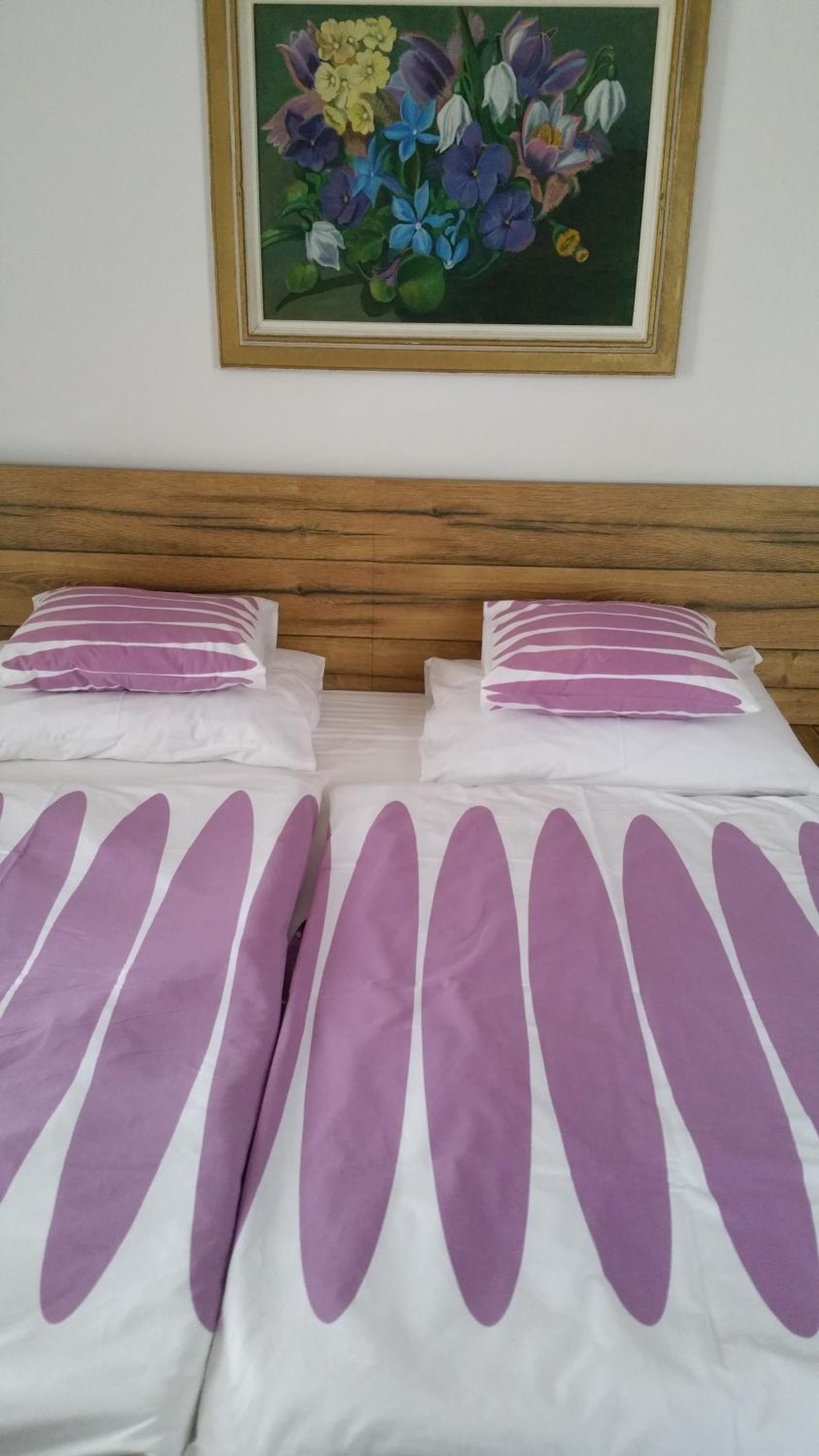 Double Room - Photo 6
