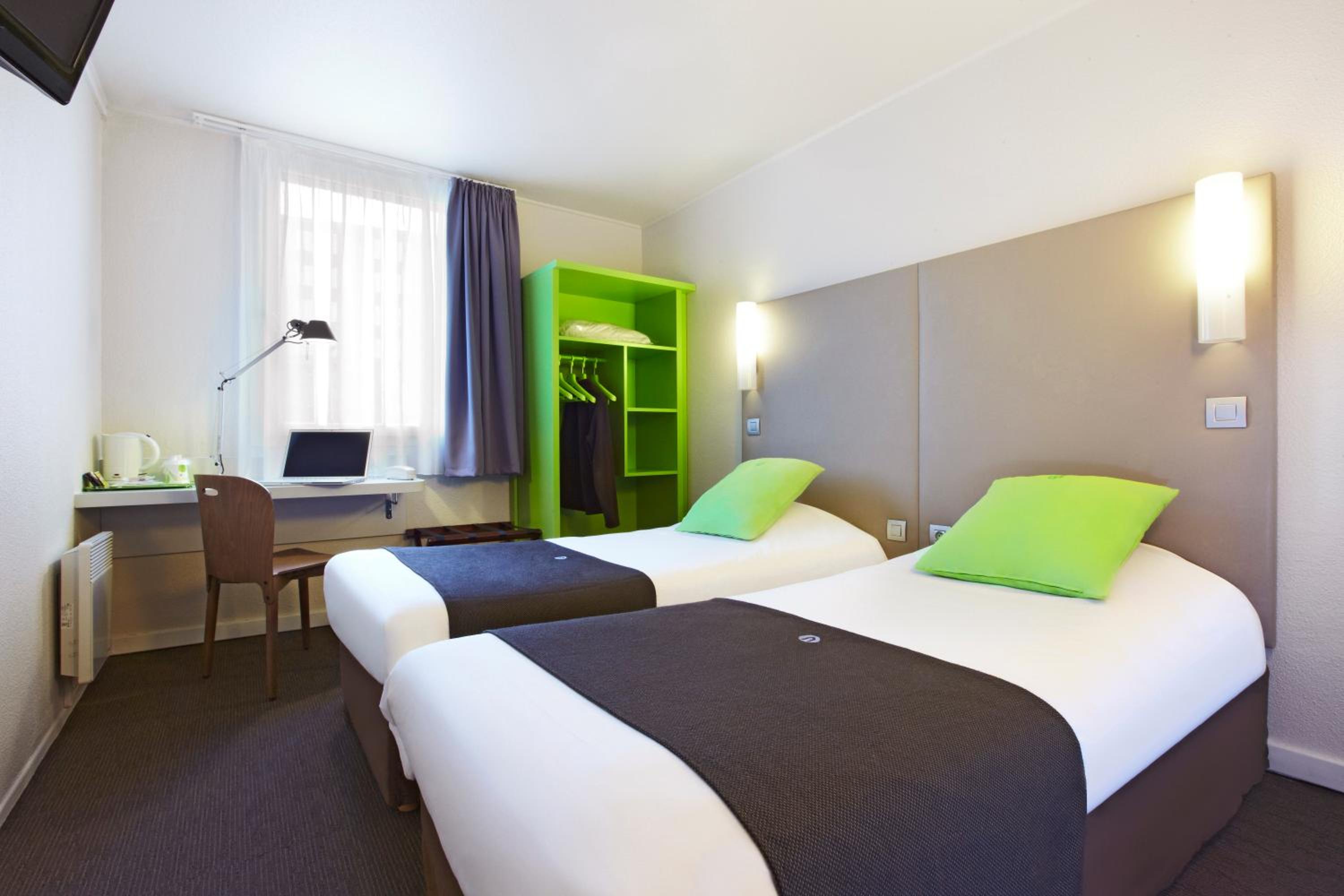 One Single Bed - Room Next Generation