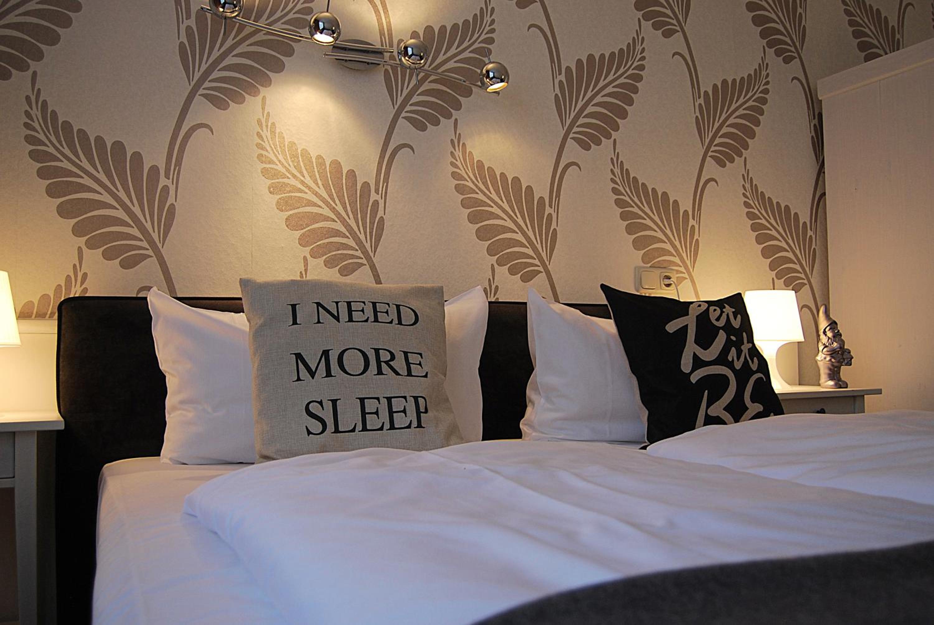 Double Room - Photo 8