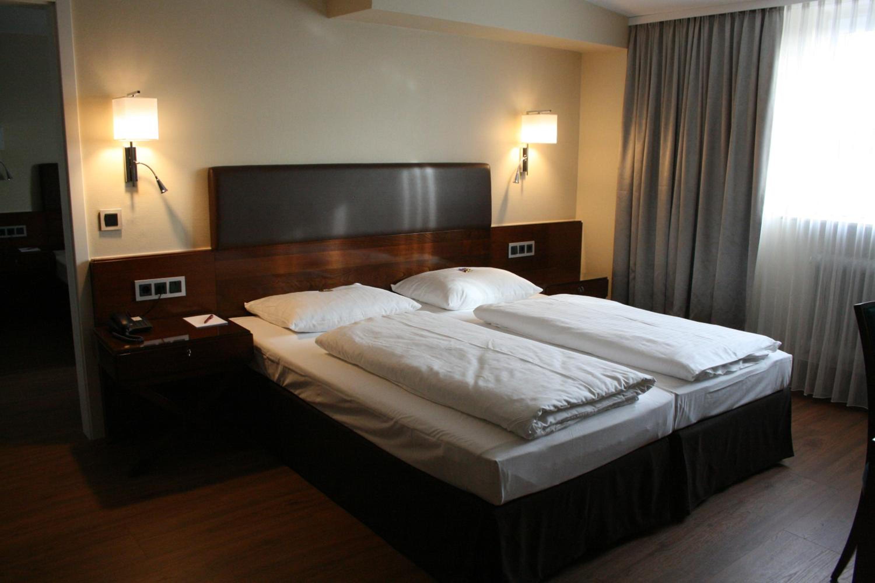 Deluxe Quadruple Room - Photo 3