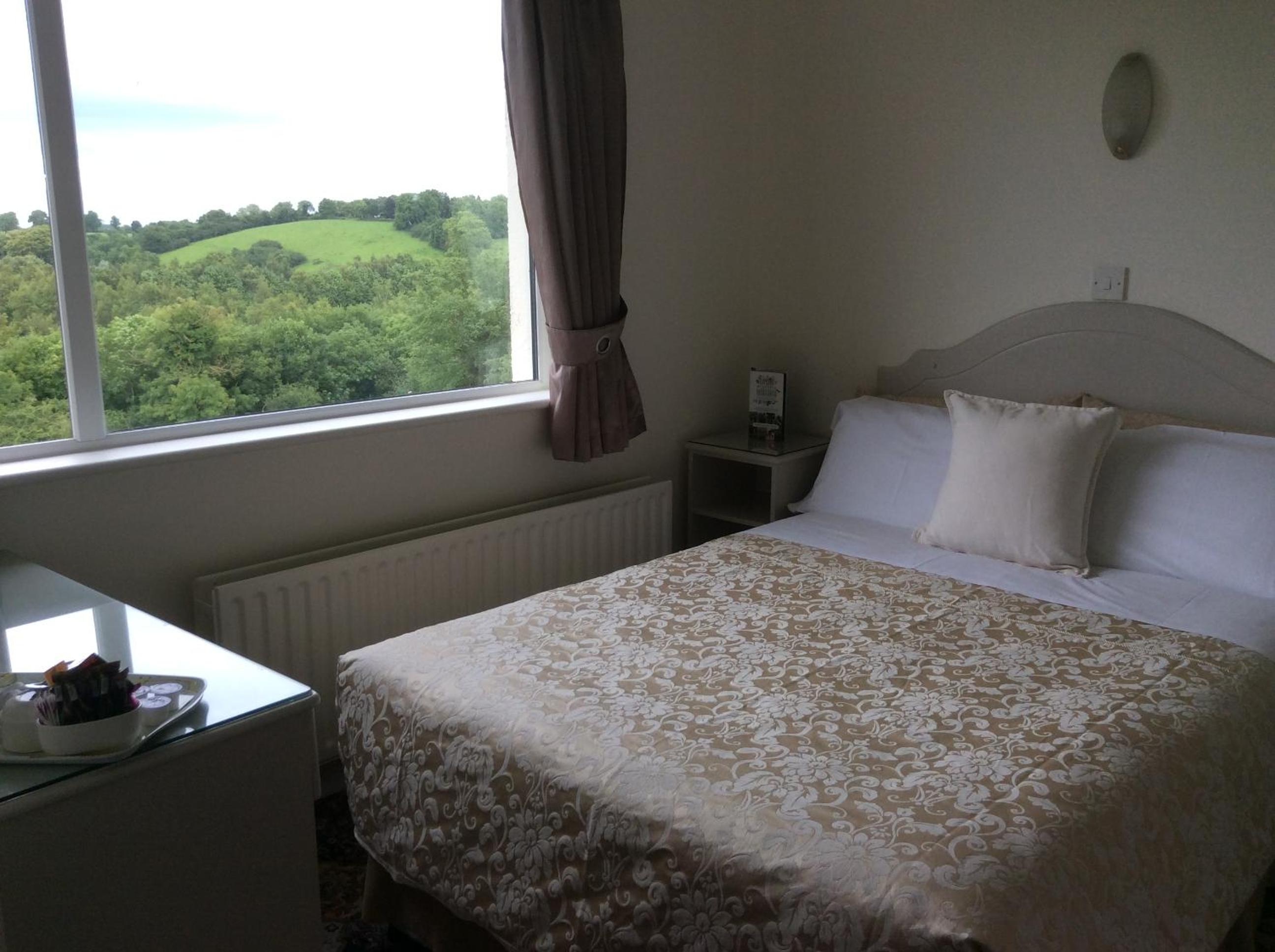 Standard Double Room - Photo 3