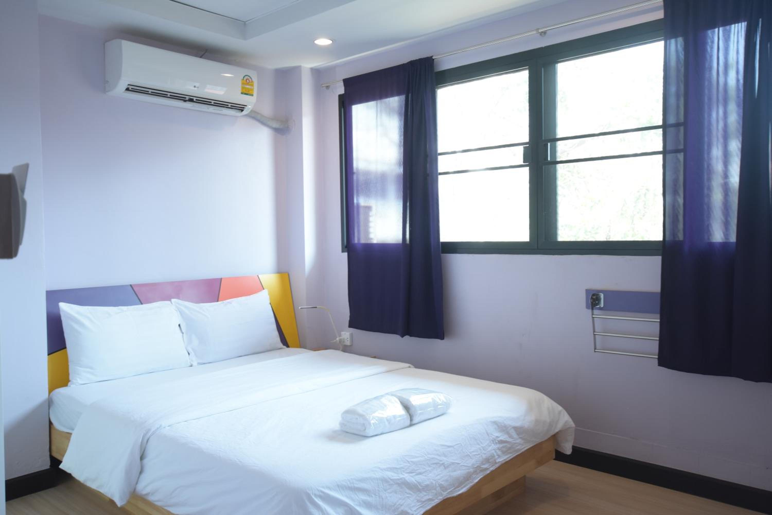 Double Room with Shared Bathroom photo 1