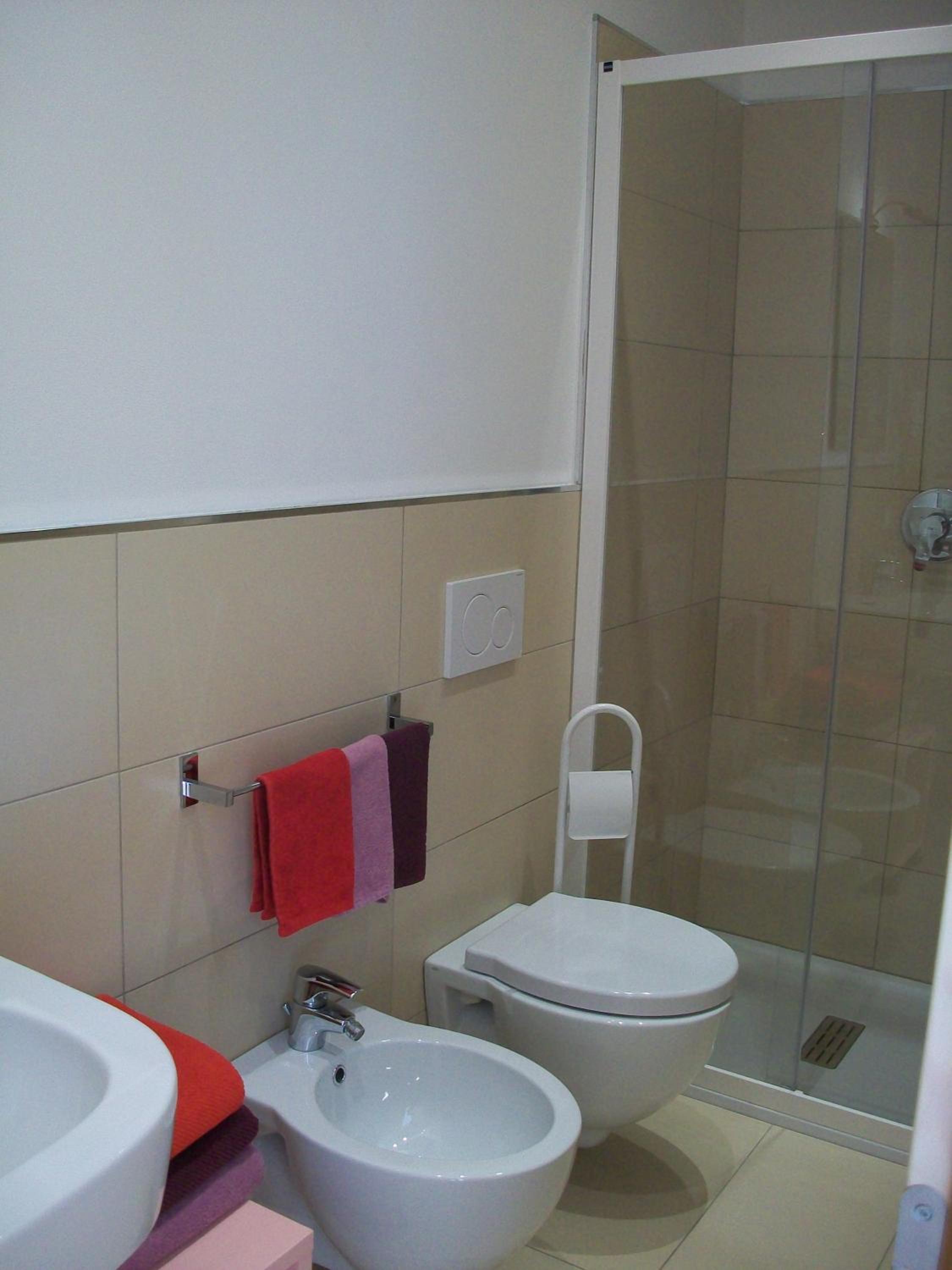 Apartment with Balcony photo 3