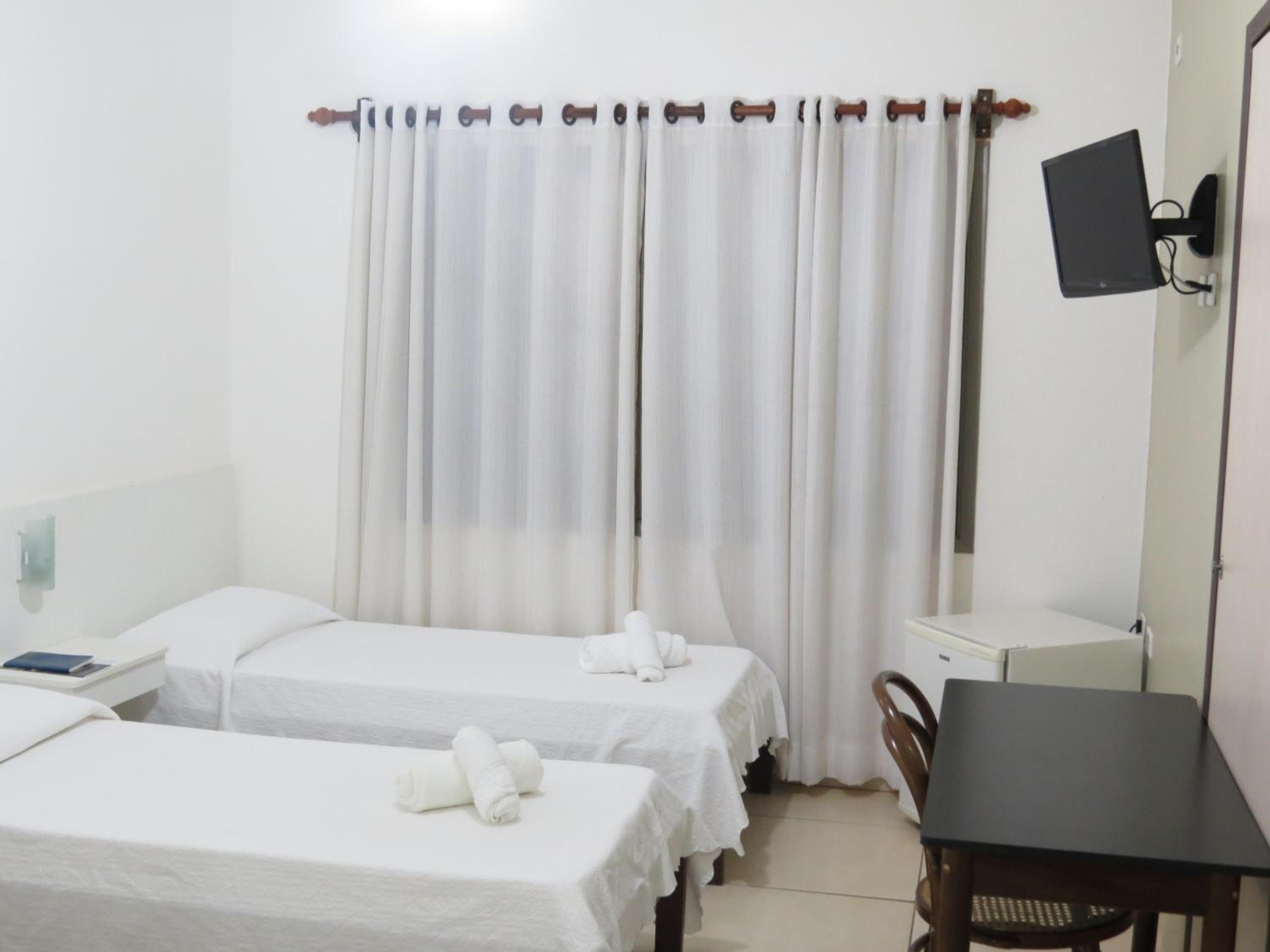 Double Room with Fan photo 3
