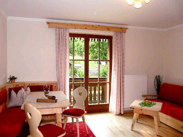 Special Offer - Apartment with Balcony (2 Adults) photo 1
