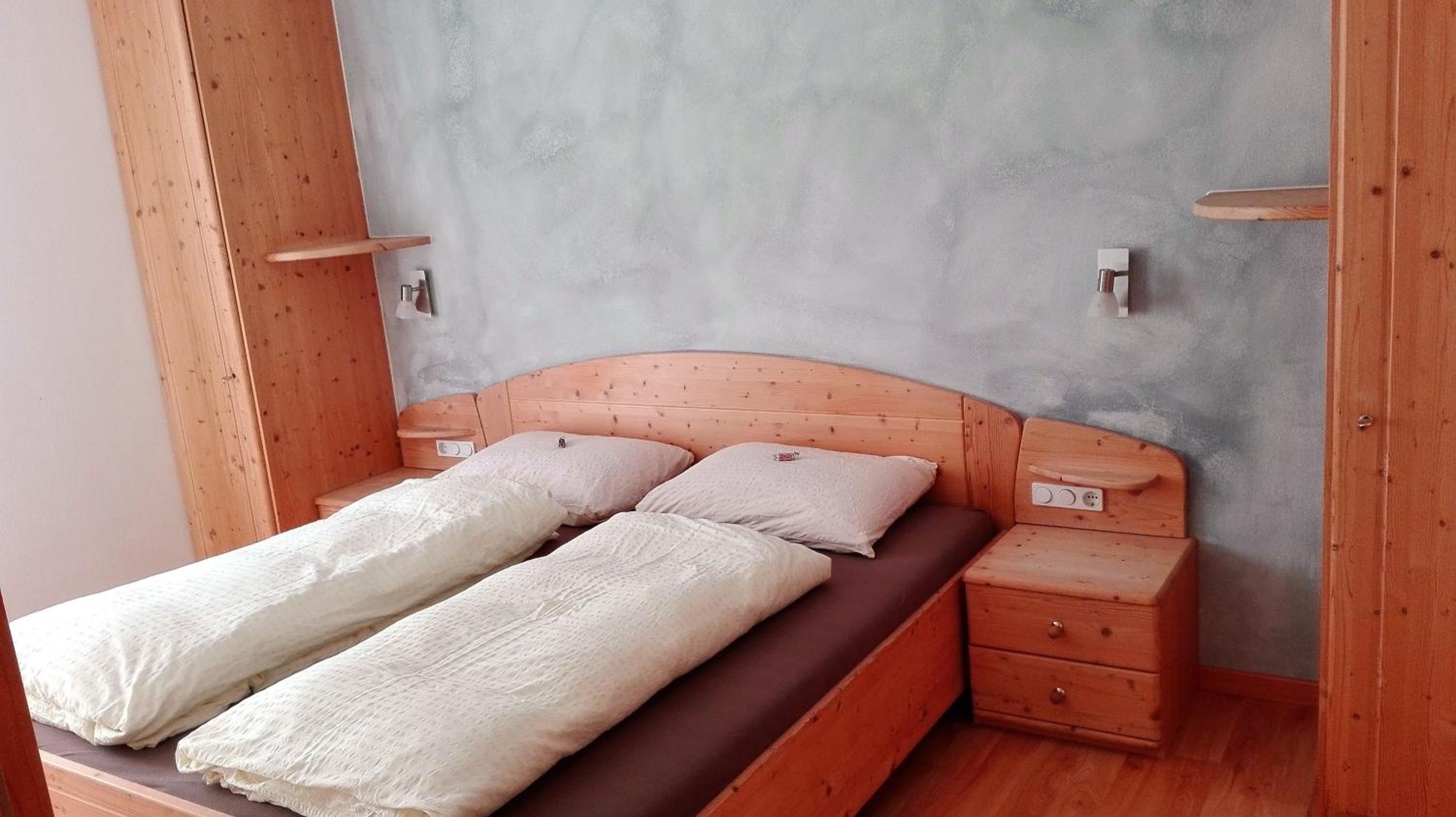 Two-Bedroom Luxury Apartment with Balcony