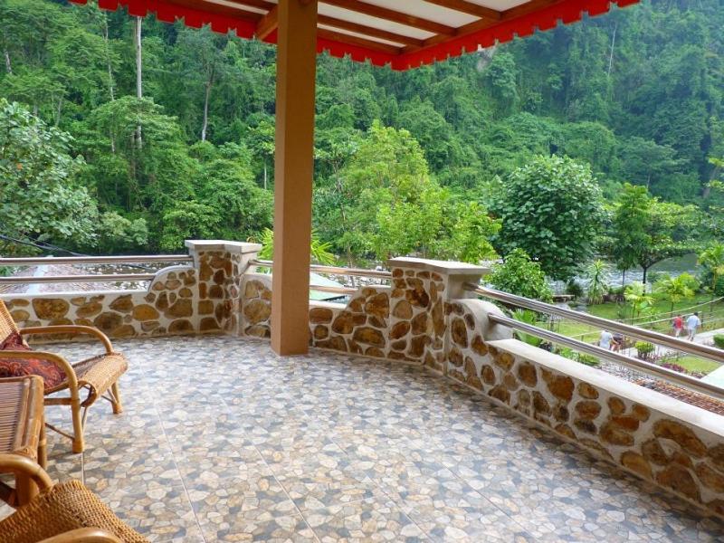 Family Room with Terrace - Photo 2