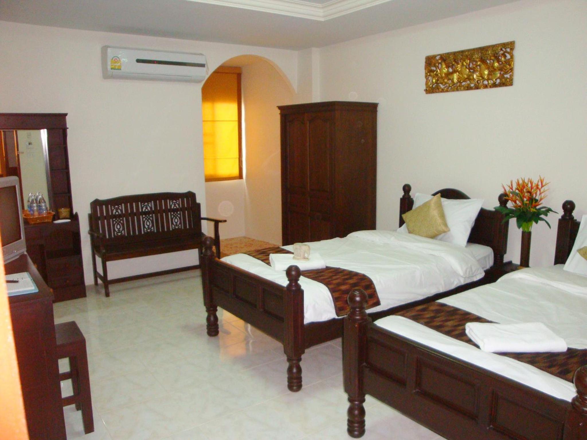 Standard Twin Room photo 1