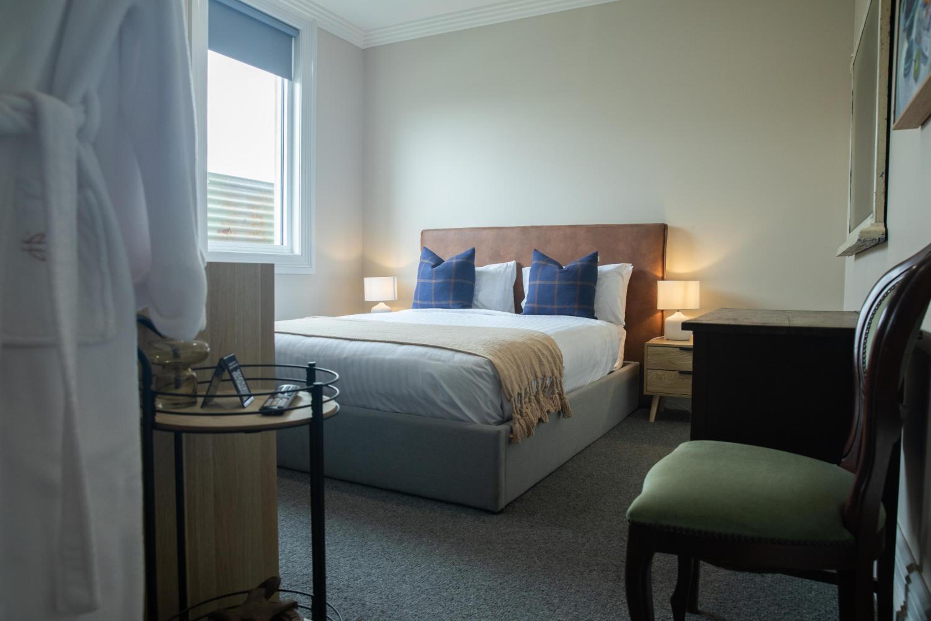 Queen Suite