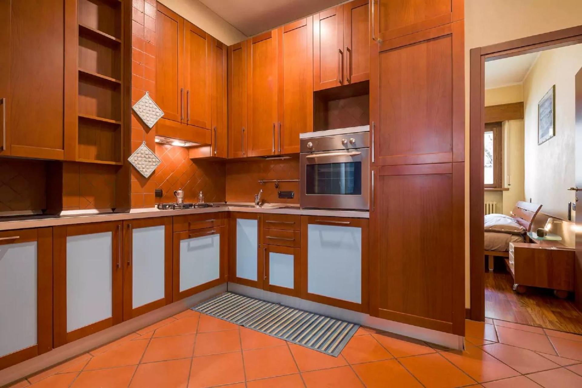 Apartment - Ground Floor photo 2