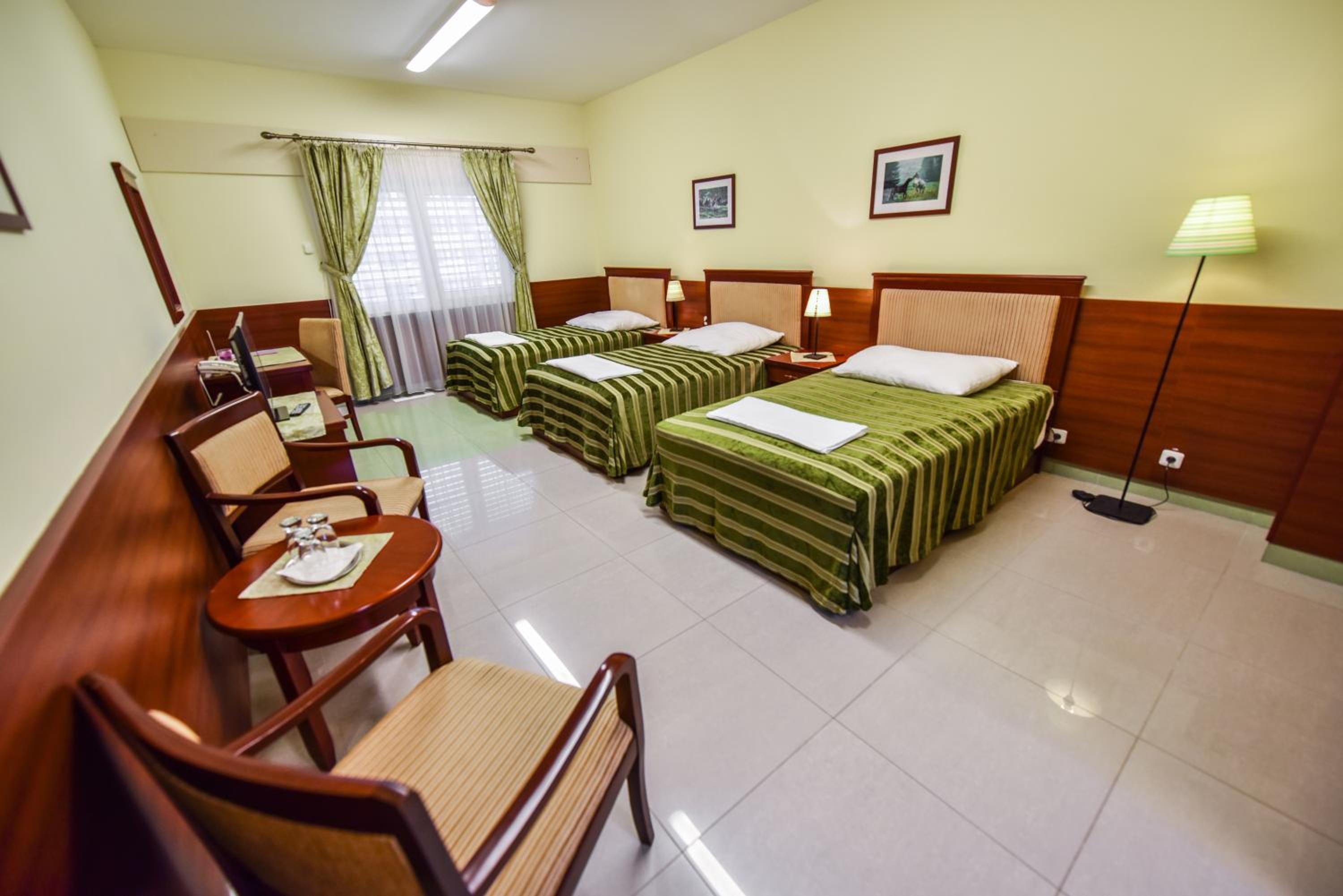 Triple Room photo 1