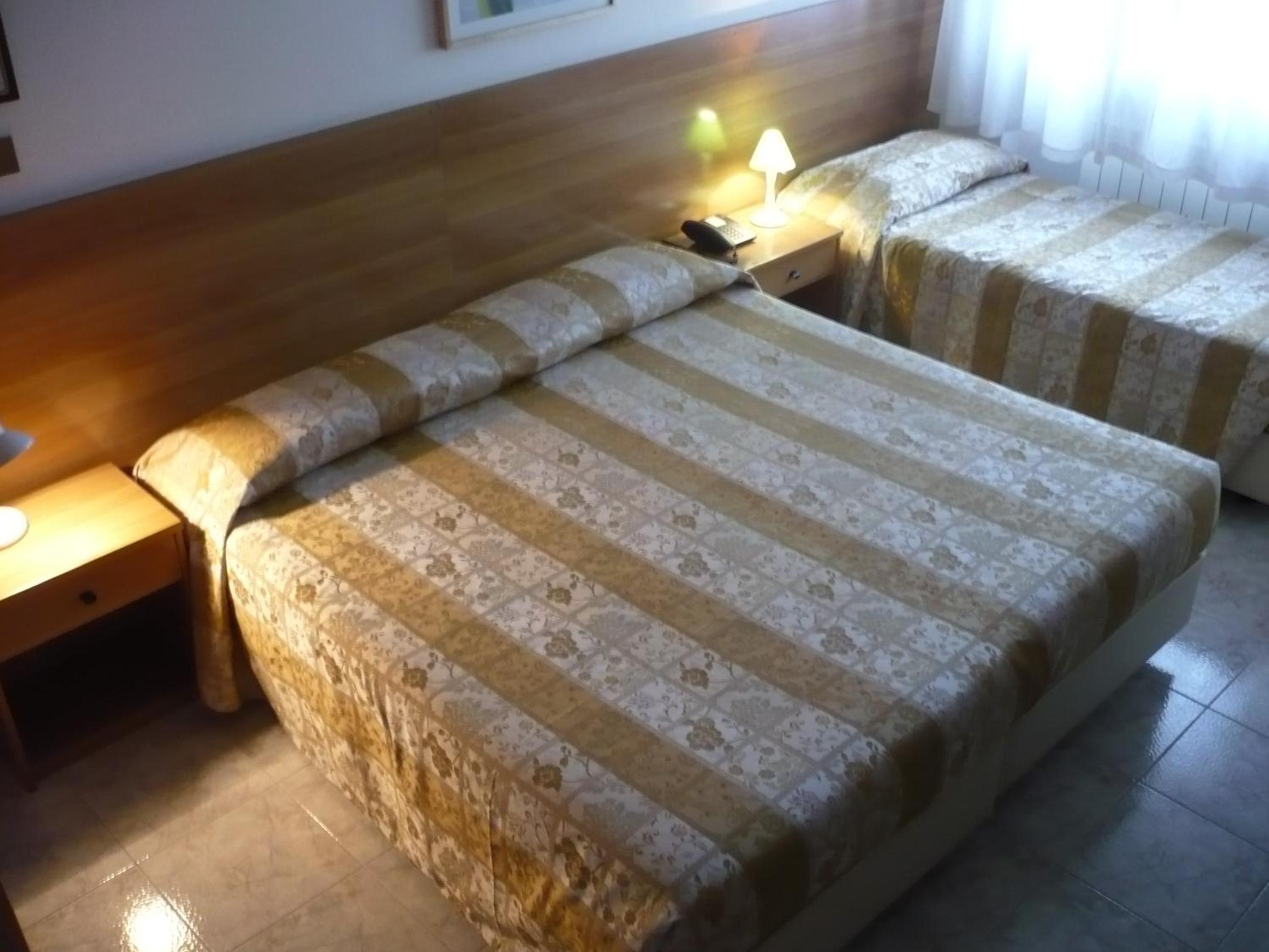 Triple Room photo 2
