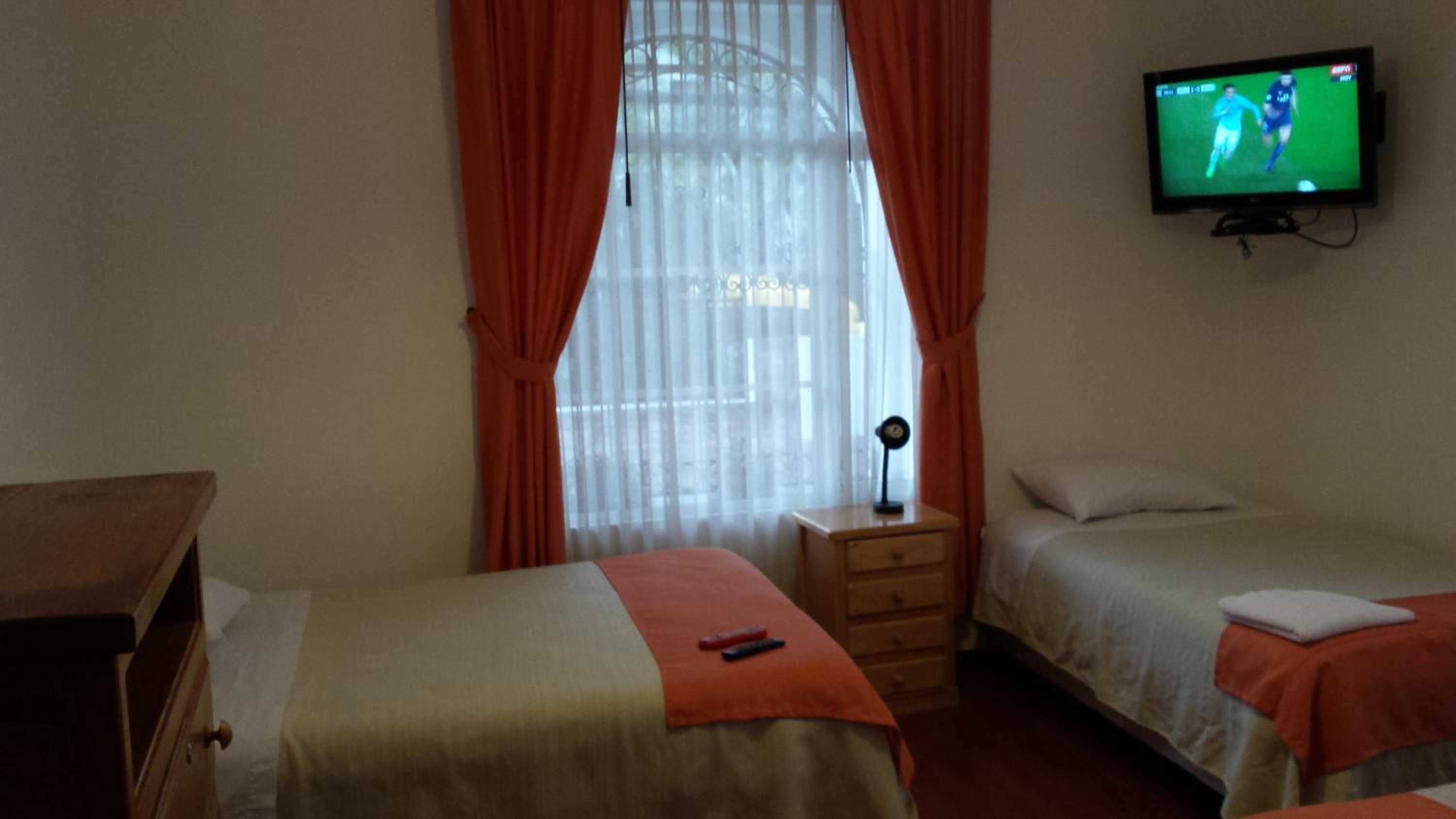Triple Room with Private Bathroom photo 1