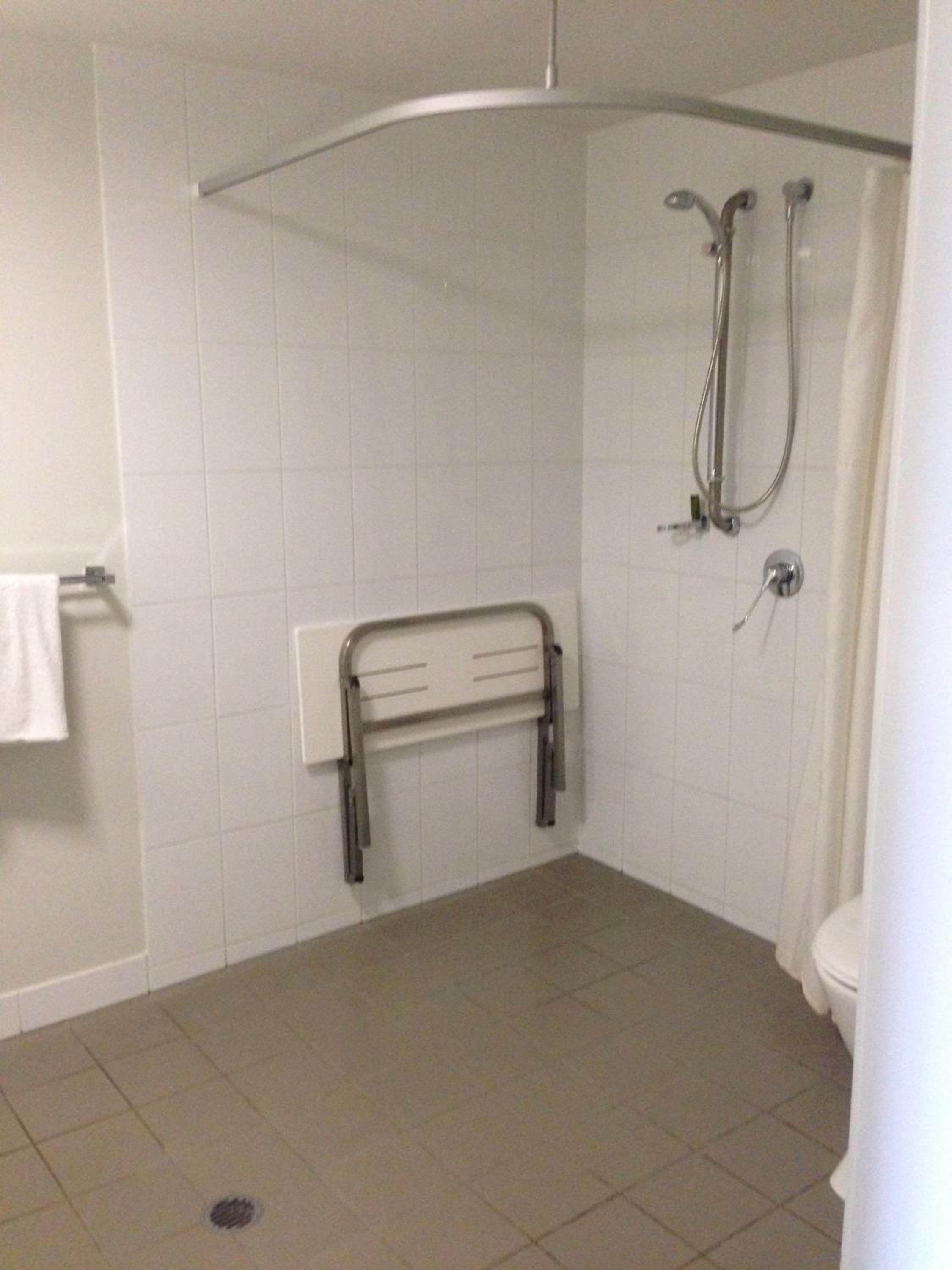 Studio Apartment Accessible - Photo 4