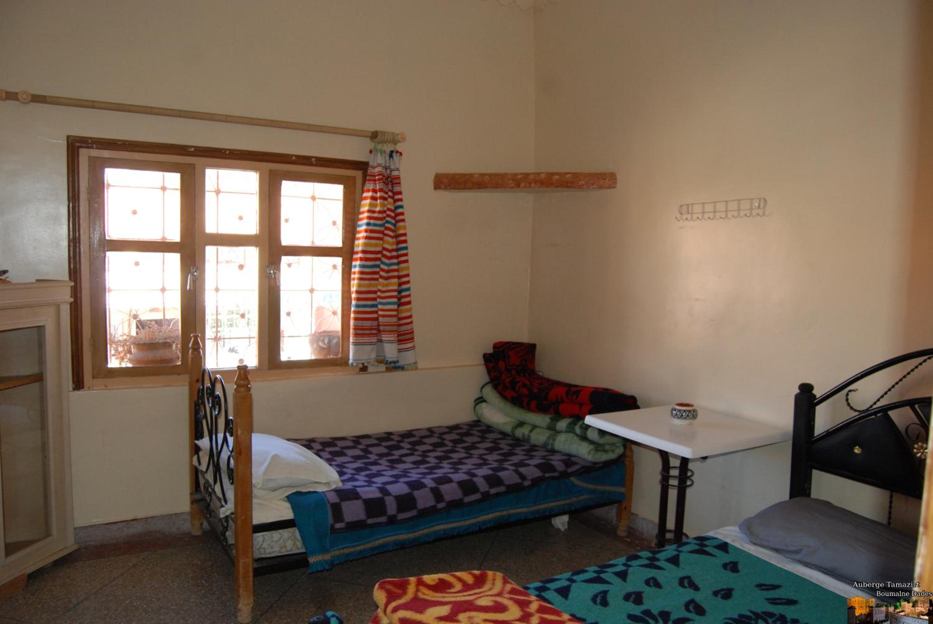 Family Room with Private Bathroom - Photo 12