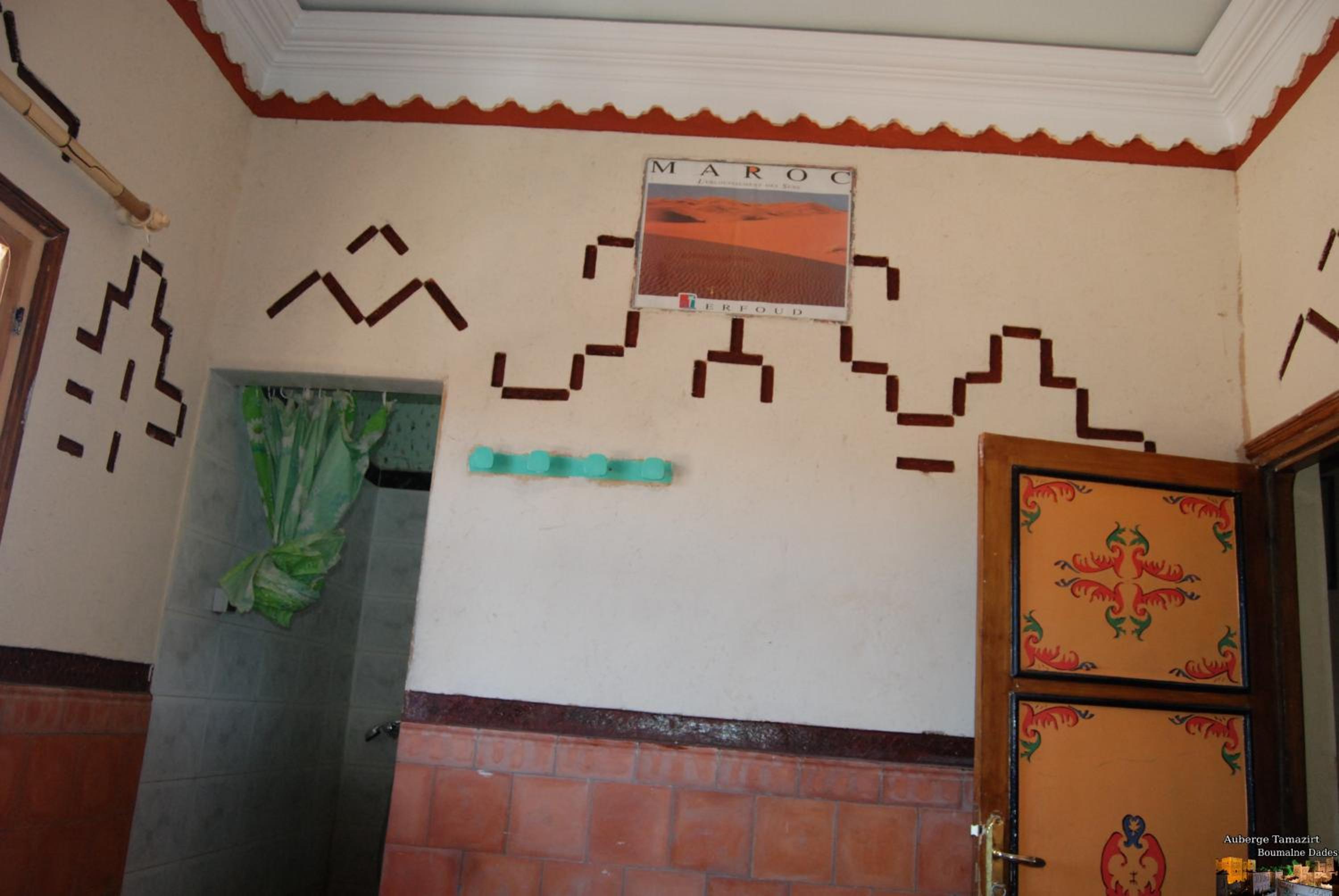 Double Room with Private Bathroom - Photo 7