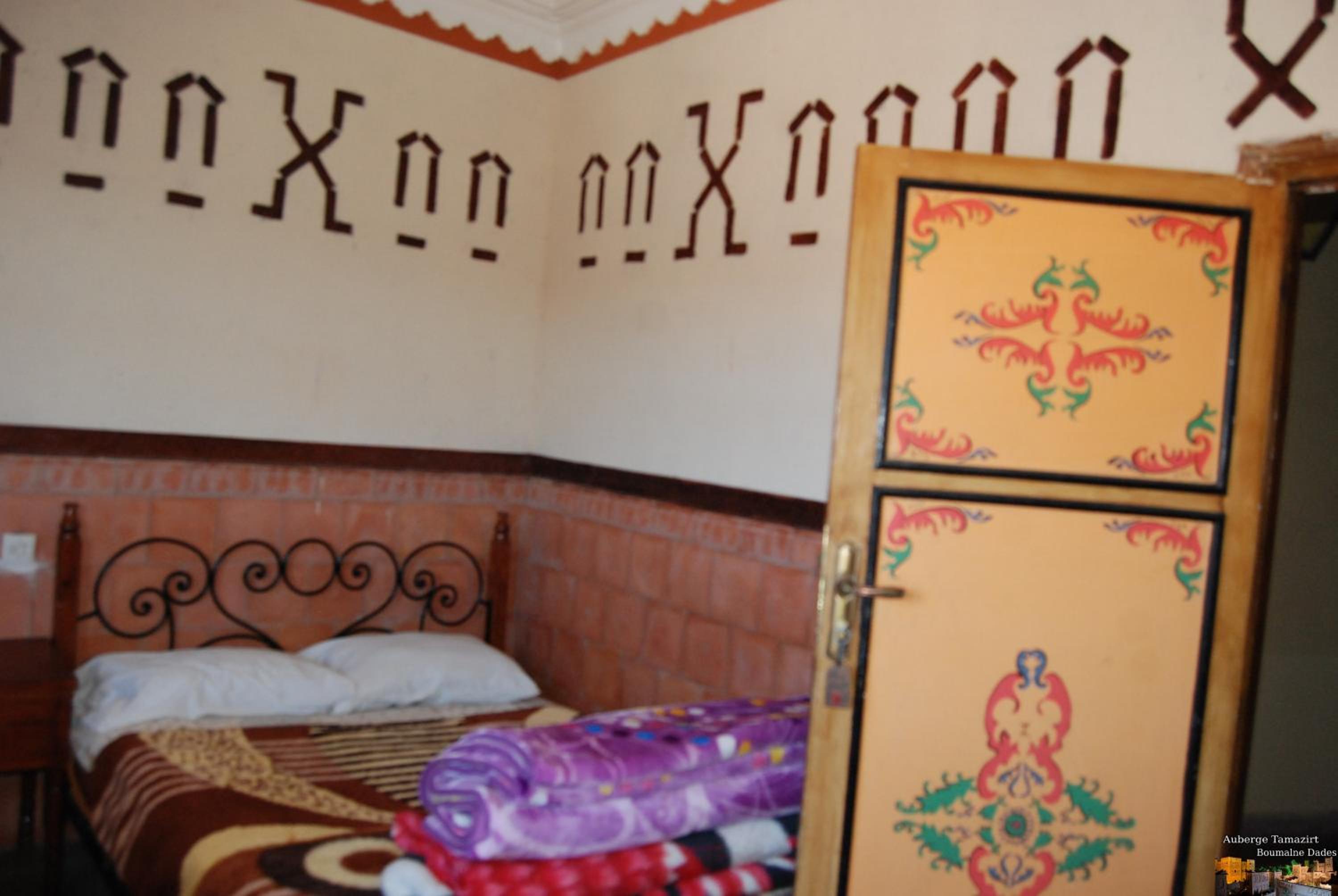 Triple Room with Private Bathroom - Photo 17