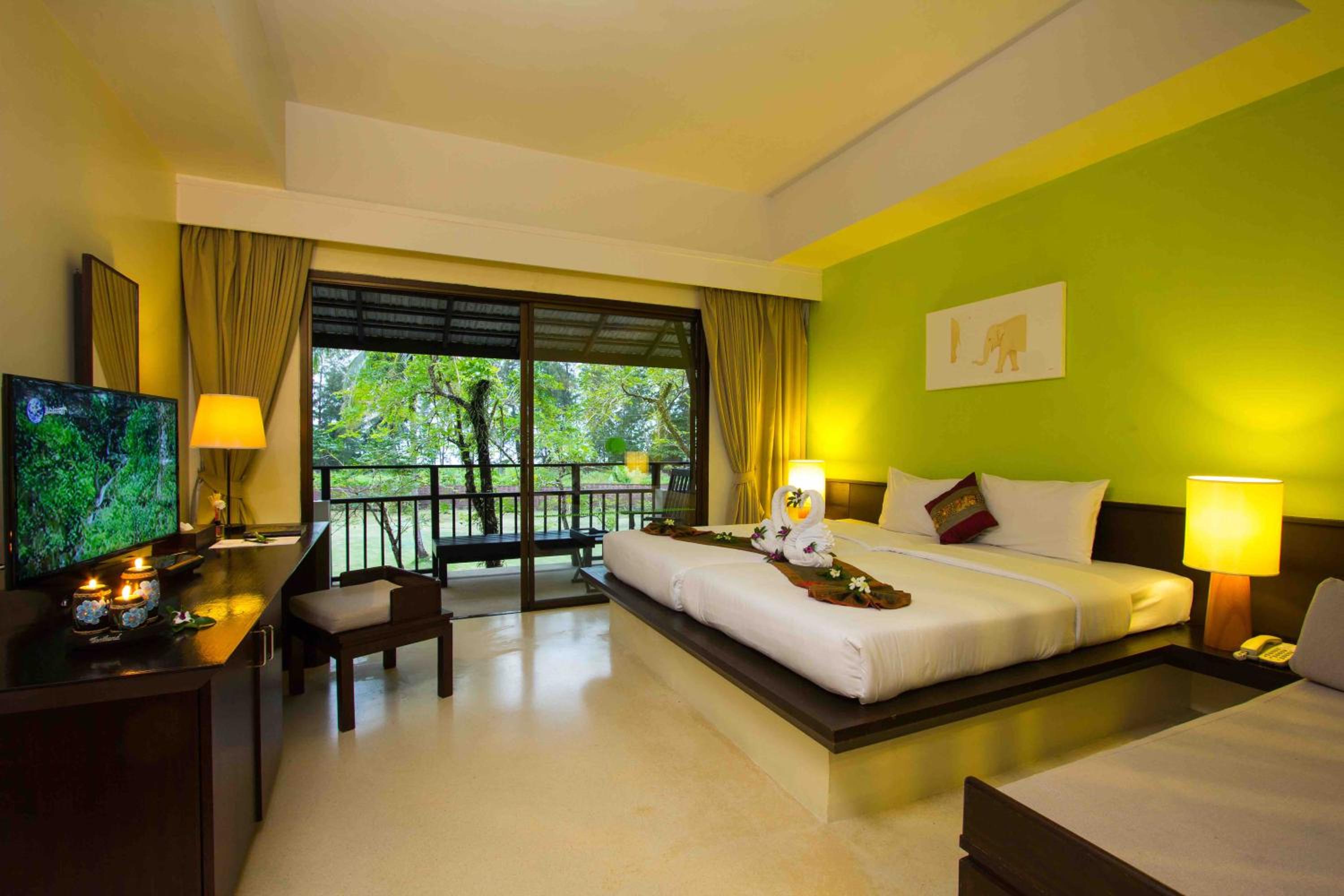 Deluxe Room 1