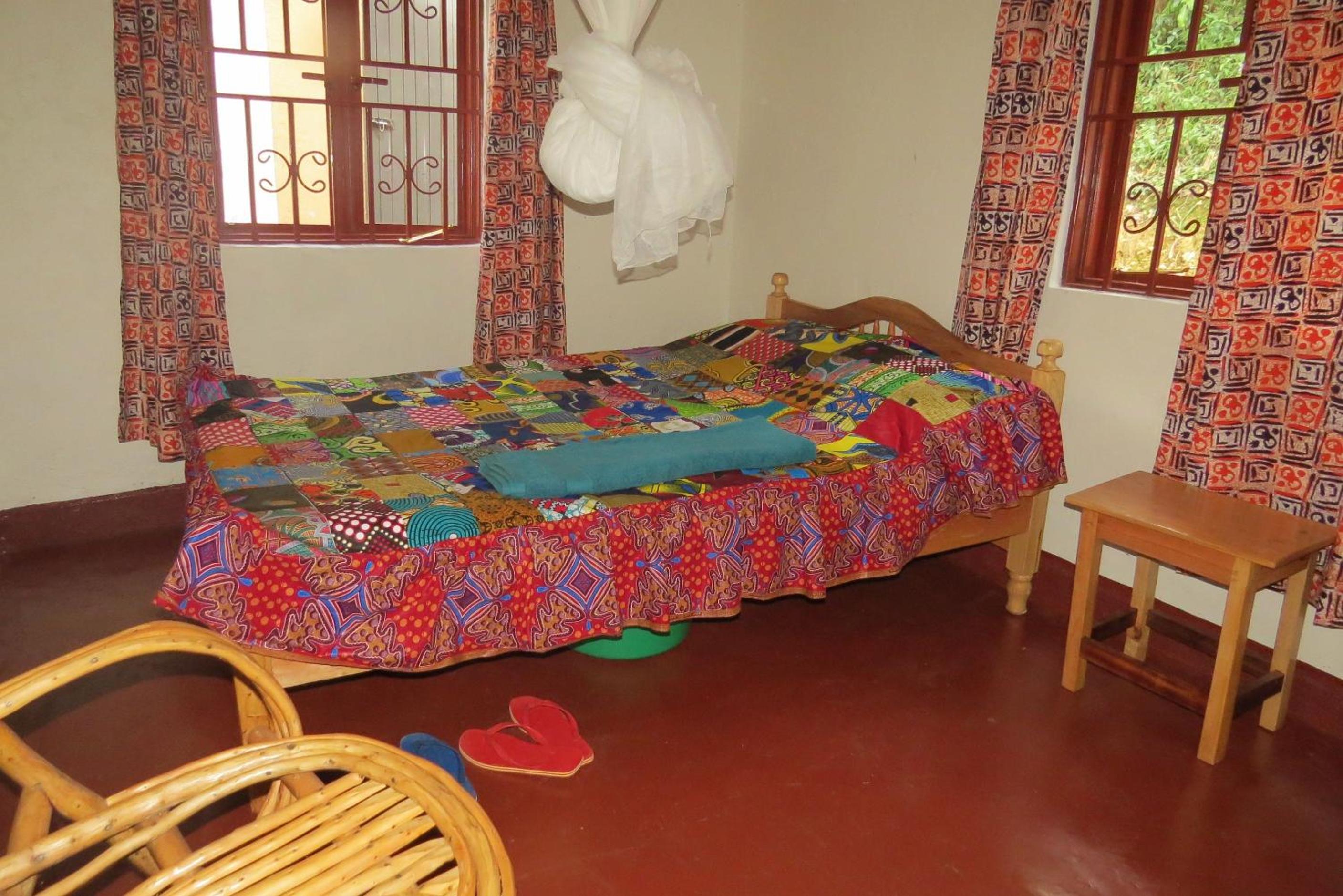Budget Double Or Twin Room photo 2