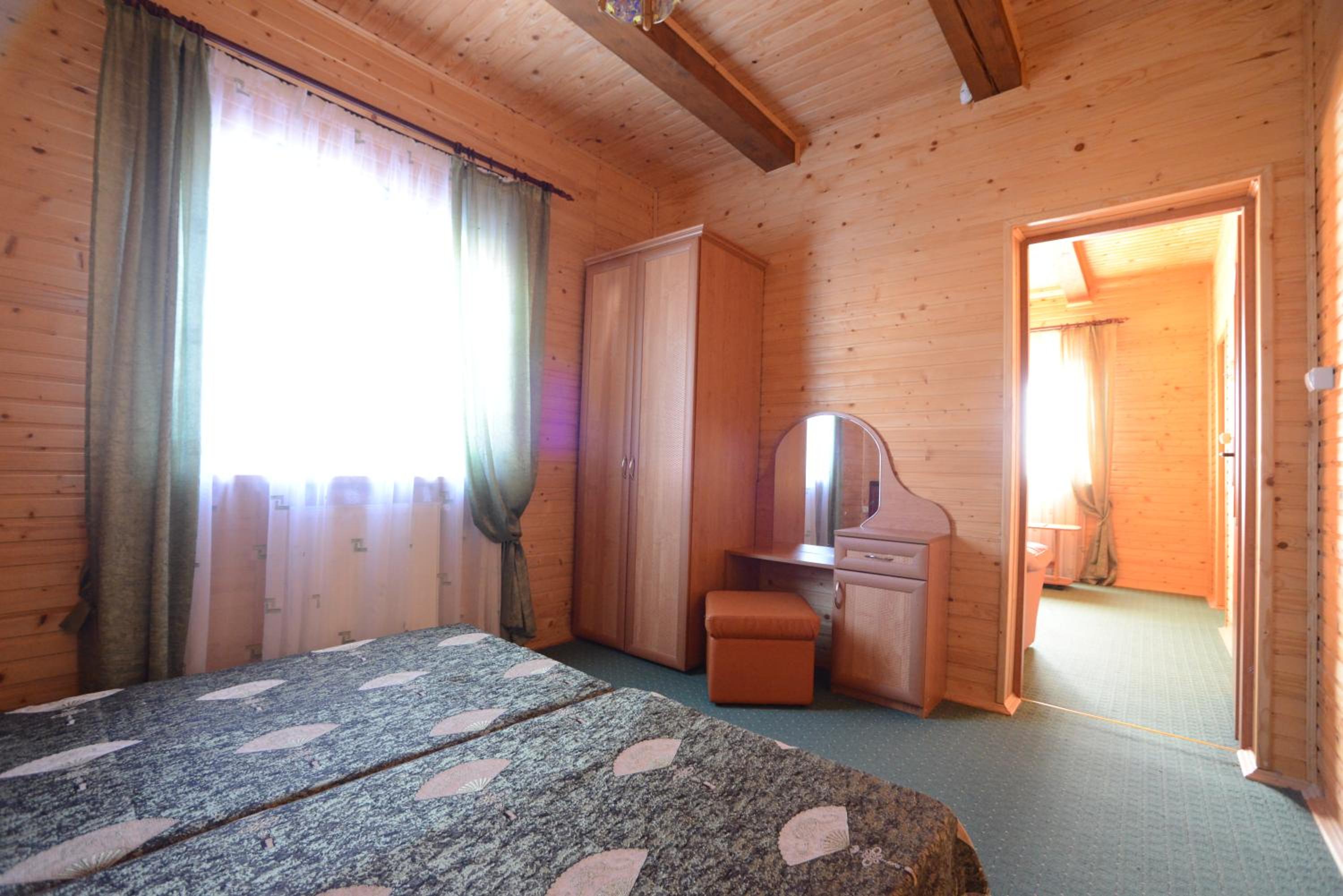 Junior Suite with Mountain View photo 2