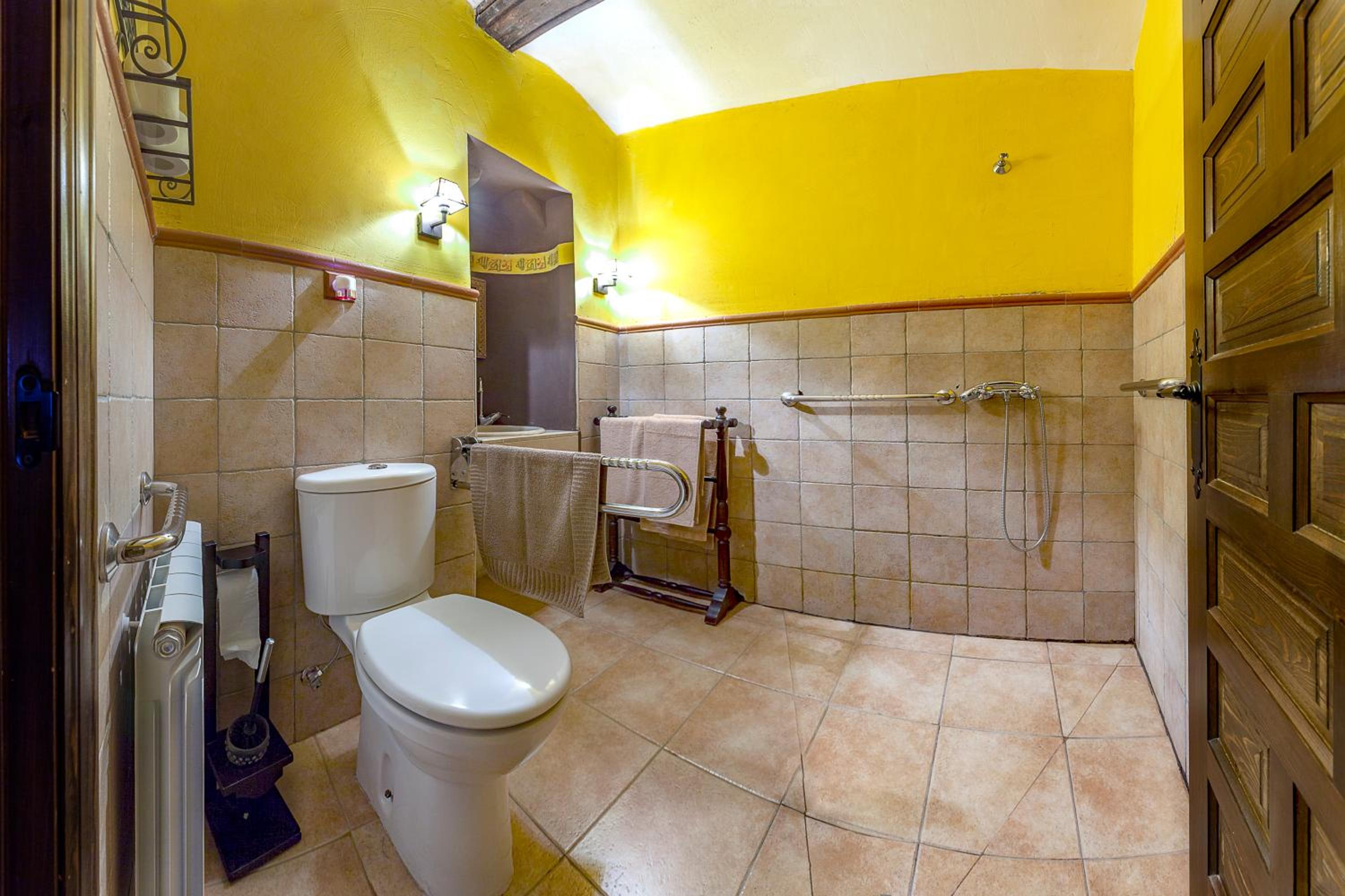 Two-Bedroom Apartment (4 Adults) photo 3