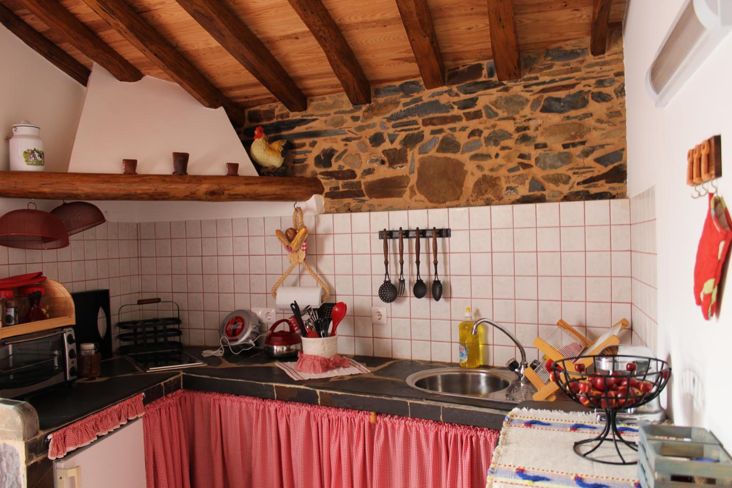 Apartment - Split Level - Photo 4
