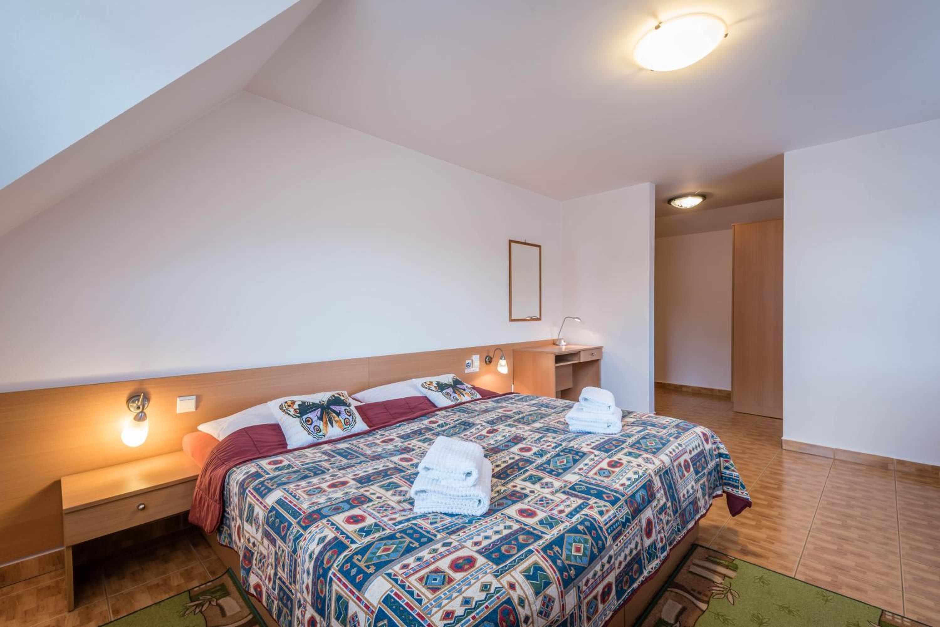 Deluxe Double Room - Photo 7