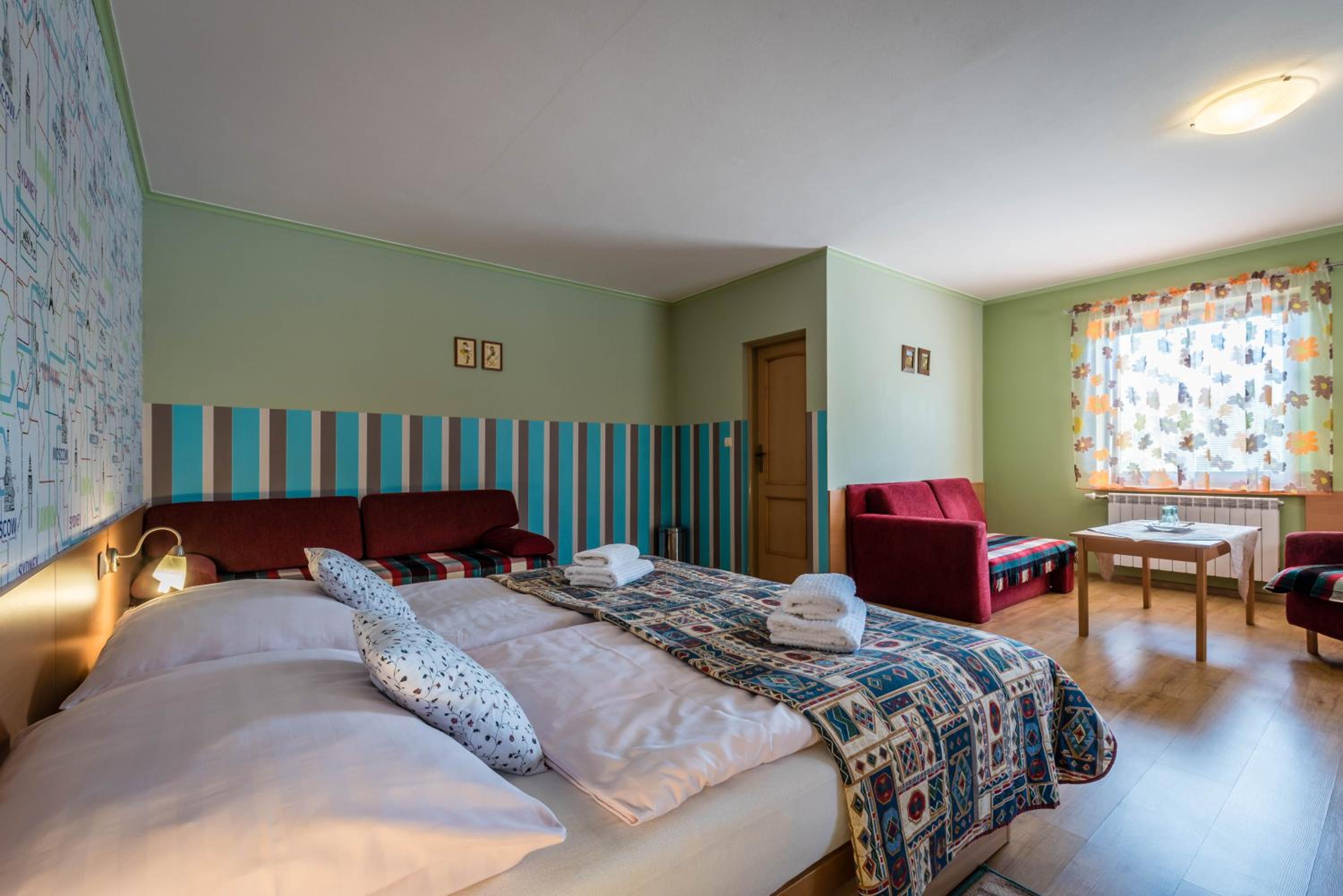 Deluxe Double Room - Photo 18
