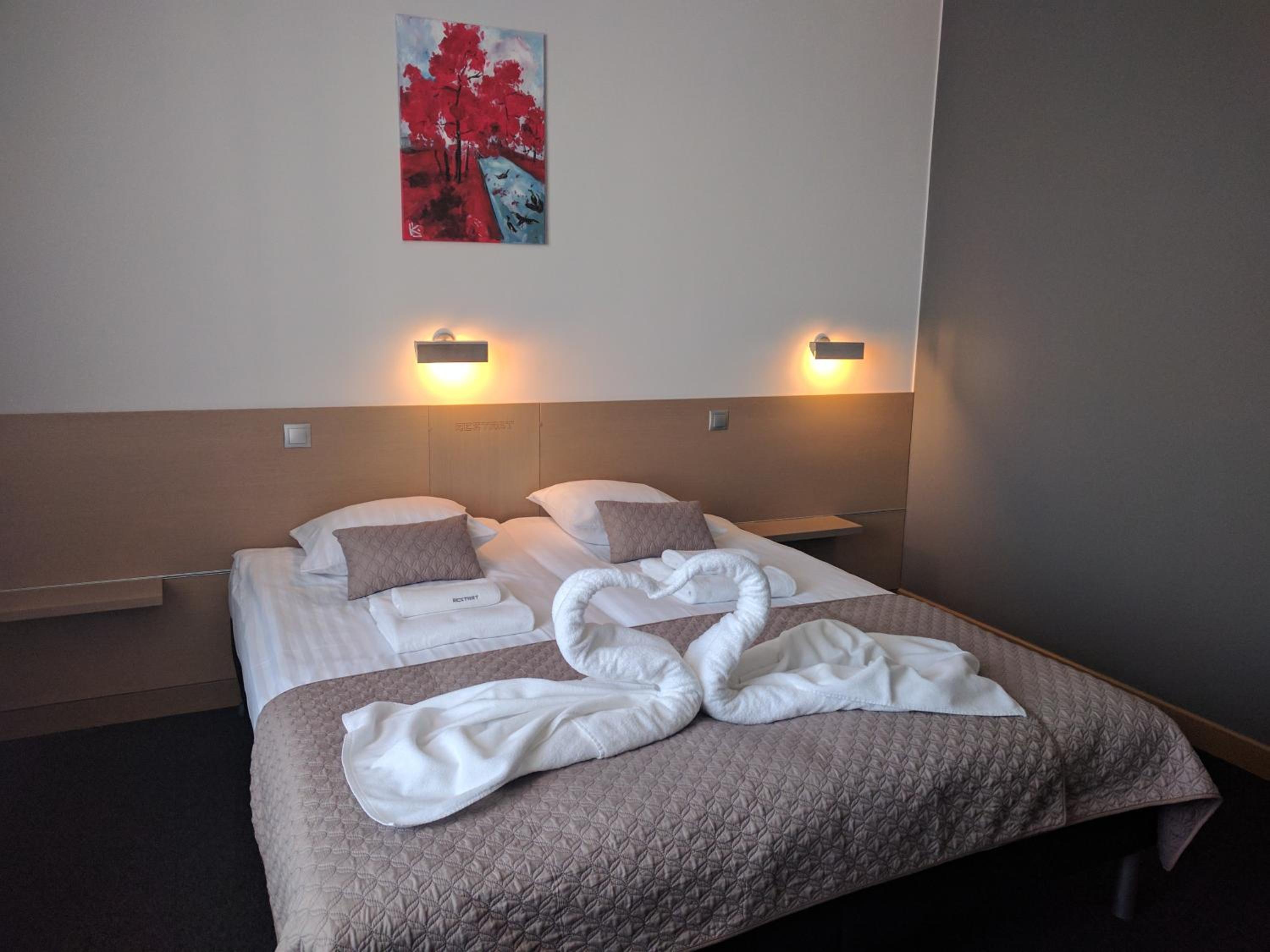 Standard Double or Twin Room photo 2