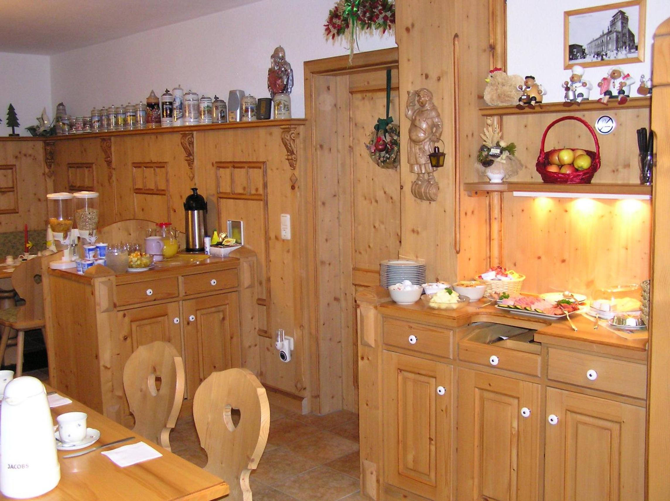 Triple Room photo 2