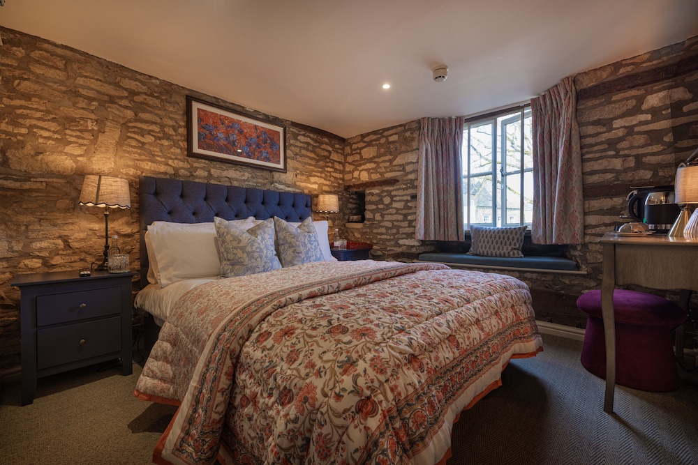 Basic Double Room photo 1
