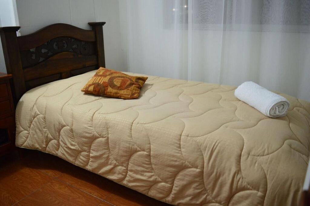 Single Room with Private Bathroom photo 1