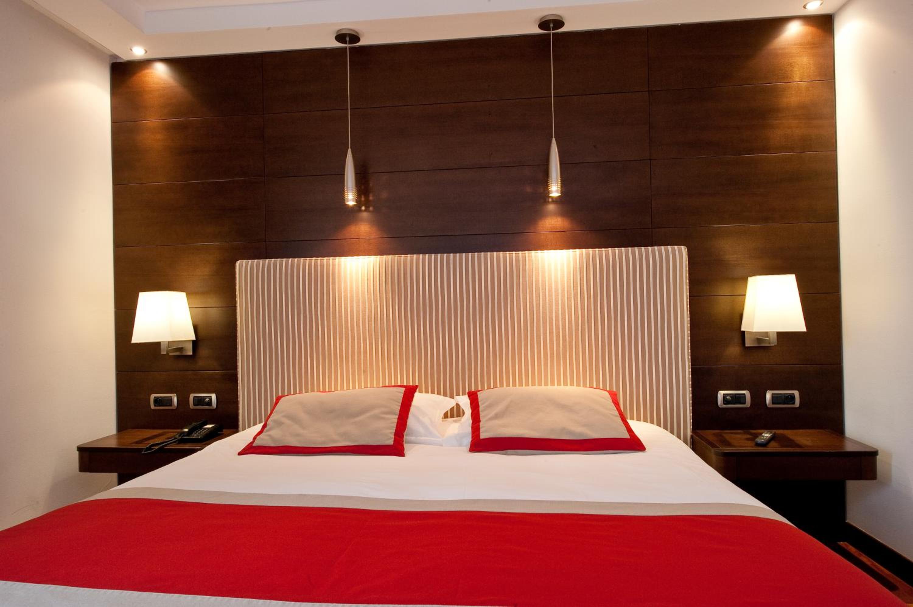 Exclusive Double or Twin Room with Park View - Photo 6
