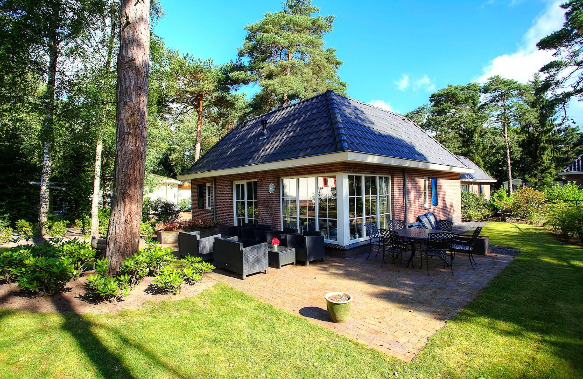 Villa 8 - Photo 2