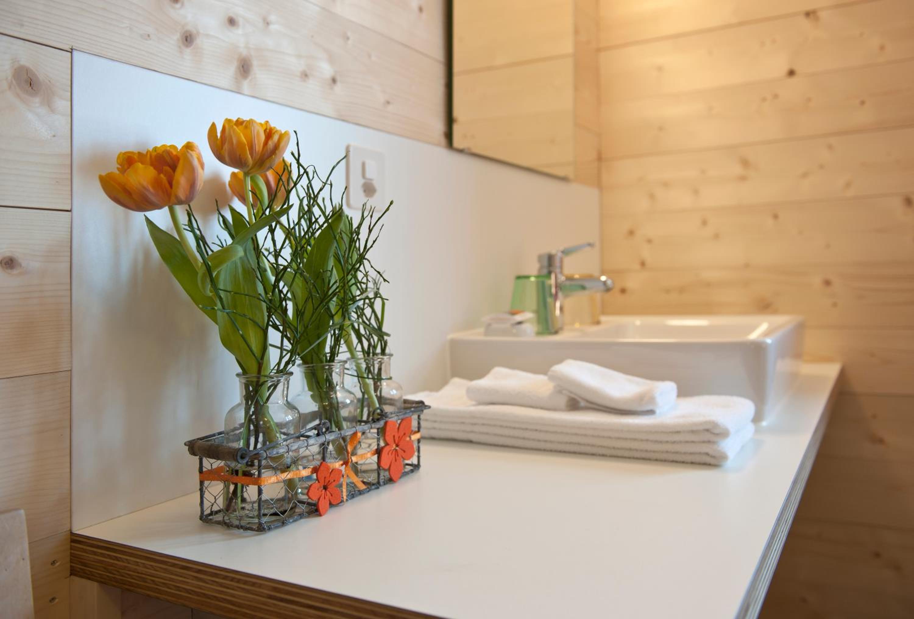 Double Room with Private Bathroom - Photo 5